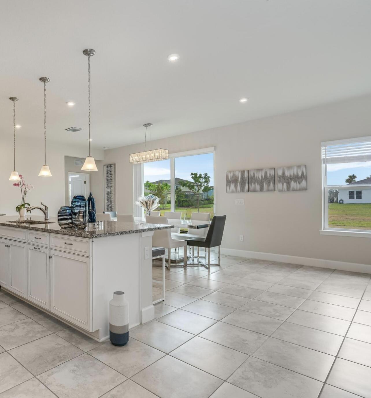 ARDEN PUD POD F EAST - Residential Lease
