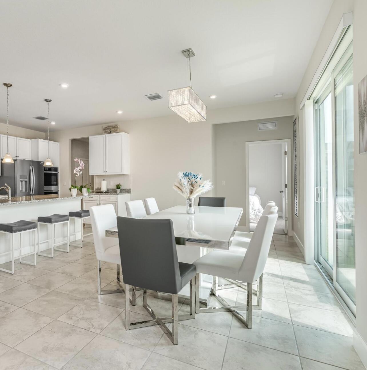 ARDEN PUD POD F EAST - Residential Lease