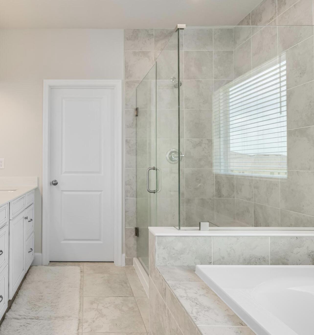 ARDEN PUD POD F EAST - Residential Lease