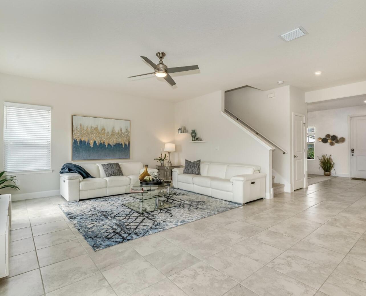 ARDEN PUD POD F EAST - Residential Lease