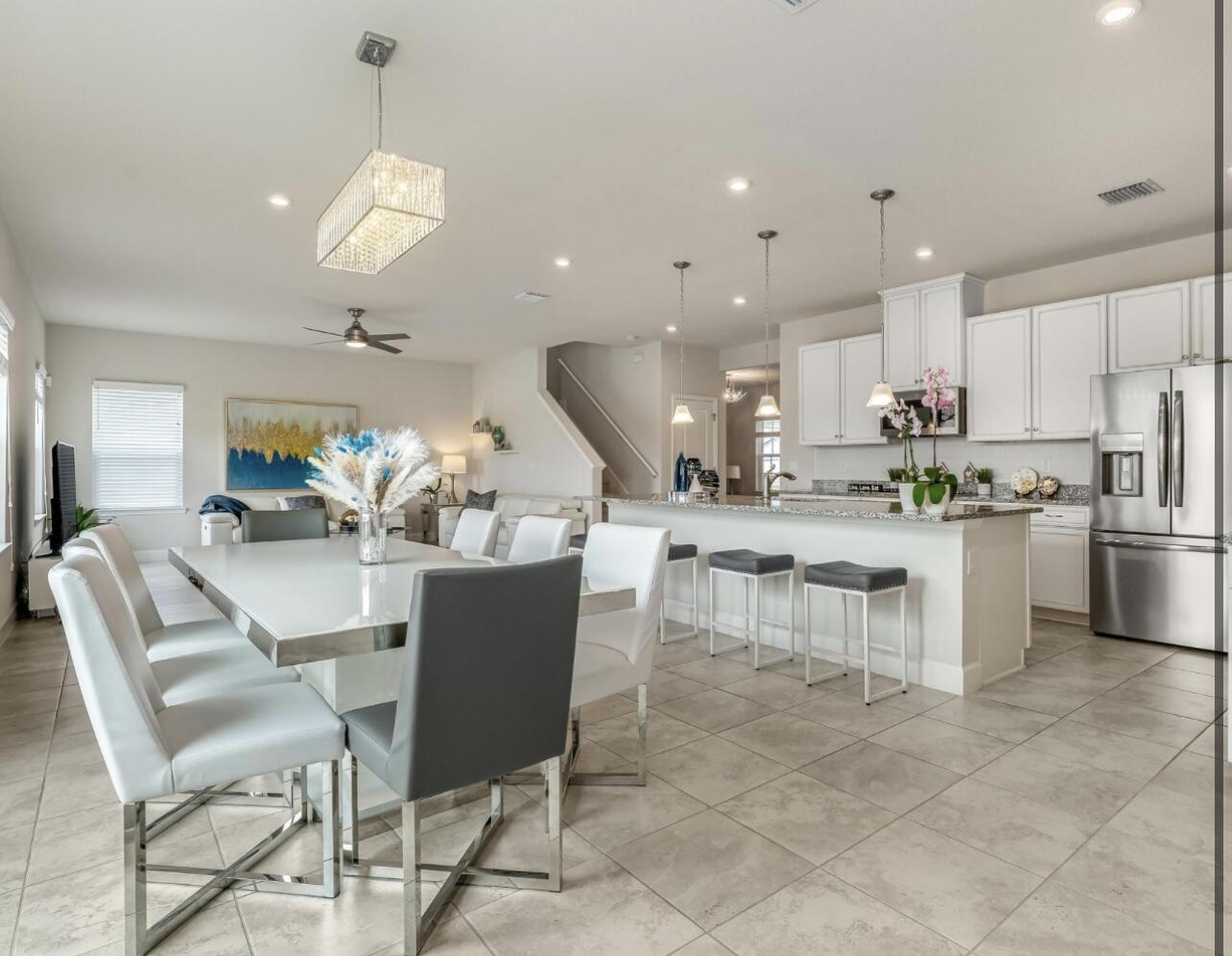 ARDEN PUD POD F EAST - Residential Lease