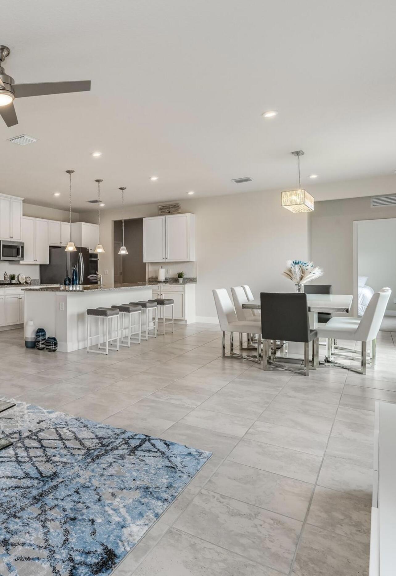 ARDEN PUD POD F EAST - Residential Lease