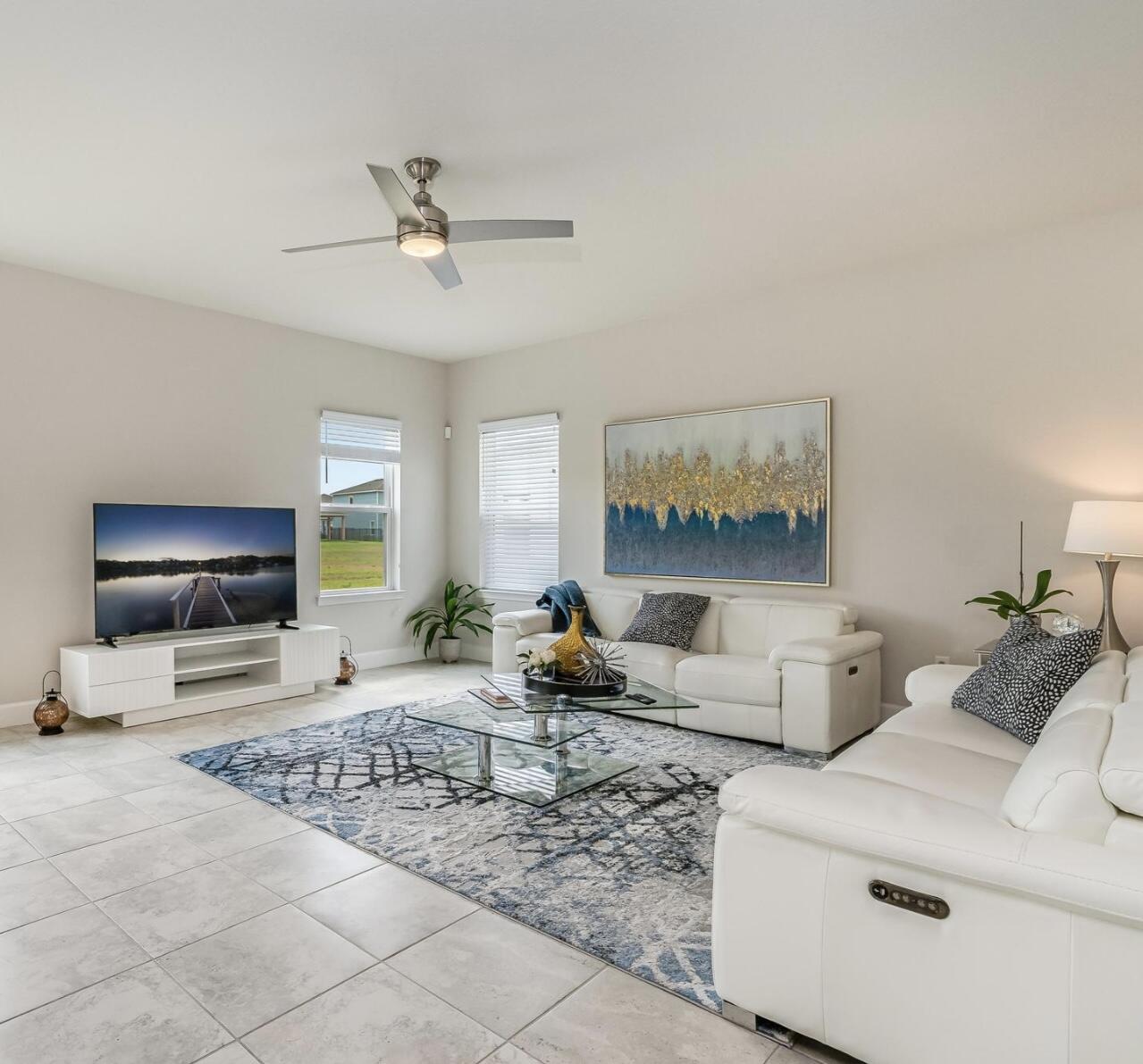 ARDEN PUD POD F EAST - Residential Lease