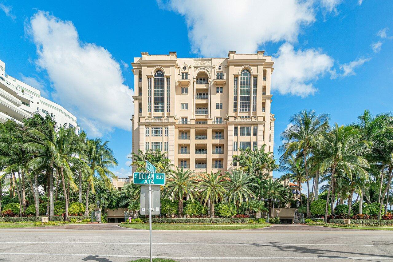 LUXURIA CONDO - Residential