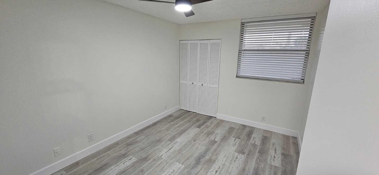 LAKE EMERALD CONDOMINIUM NO - Residential