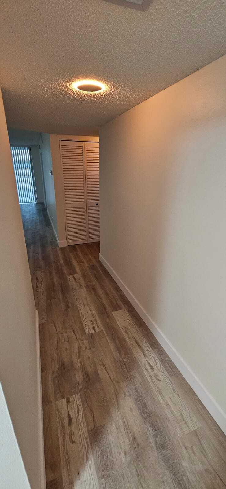 LAKE EMERALD CONDOMINIUM NO - Residential