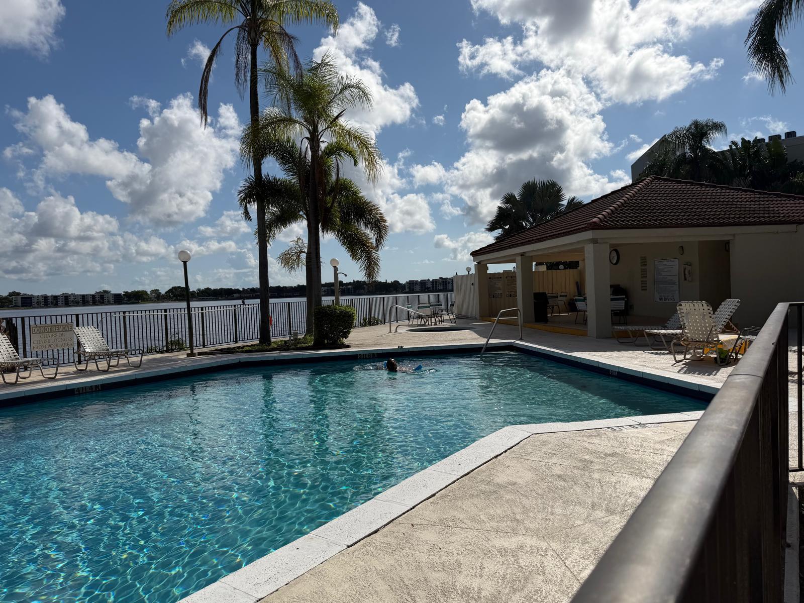 LAKE EMERALD CONDOMINIUM NO - Residential