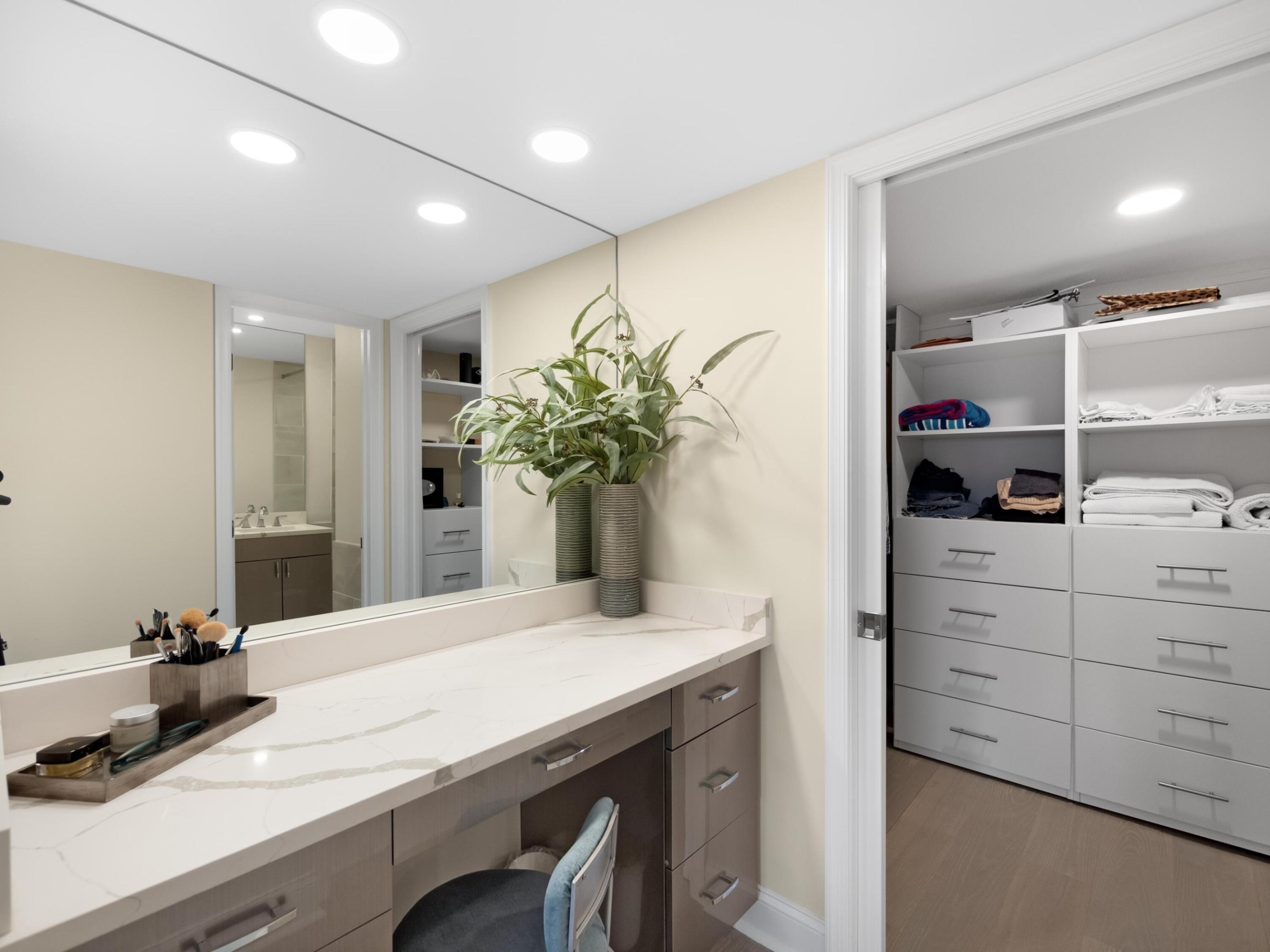BEACHCOMBER CONDO - Residential Lease