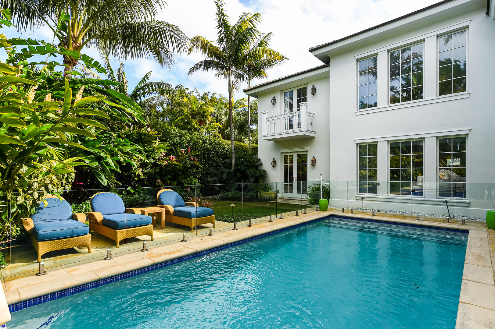 EL ENCANTO - Residential