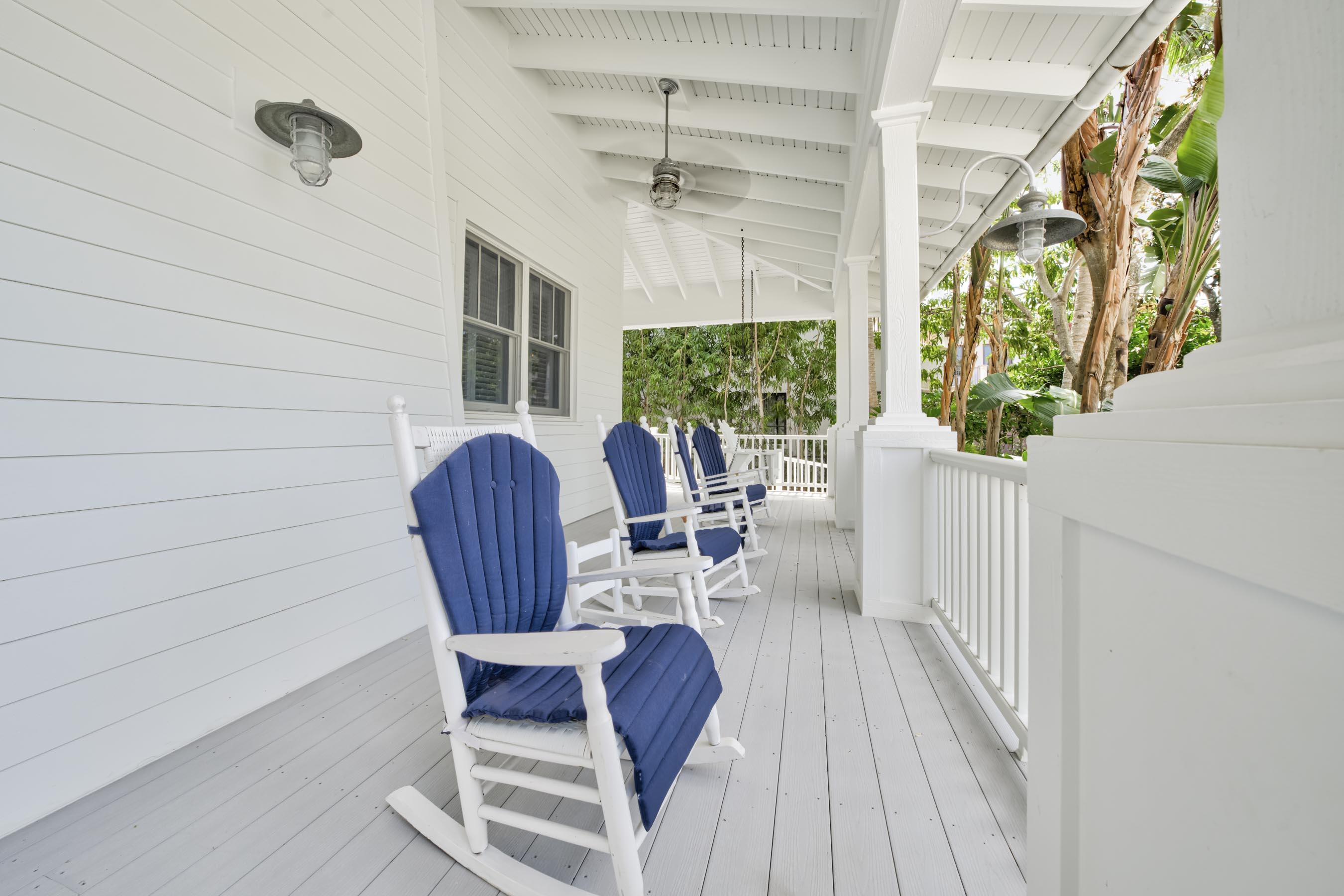 PENNOCK POINT - Residential