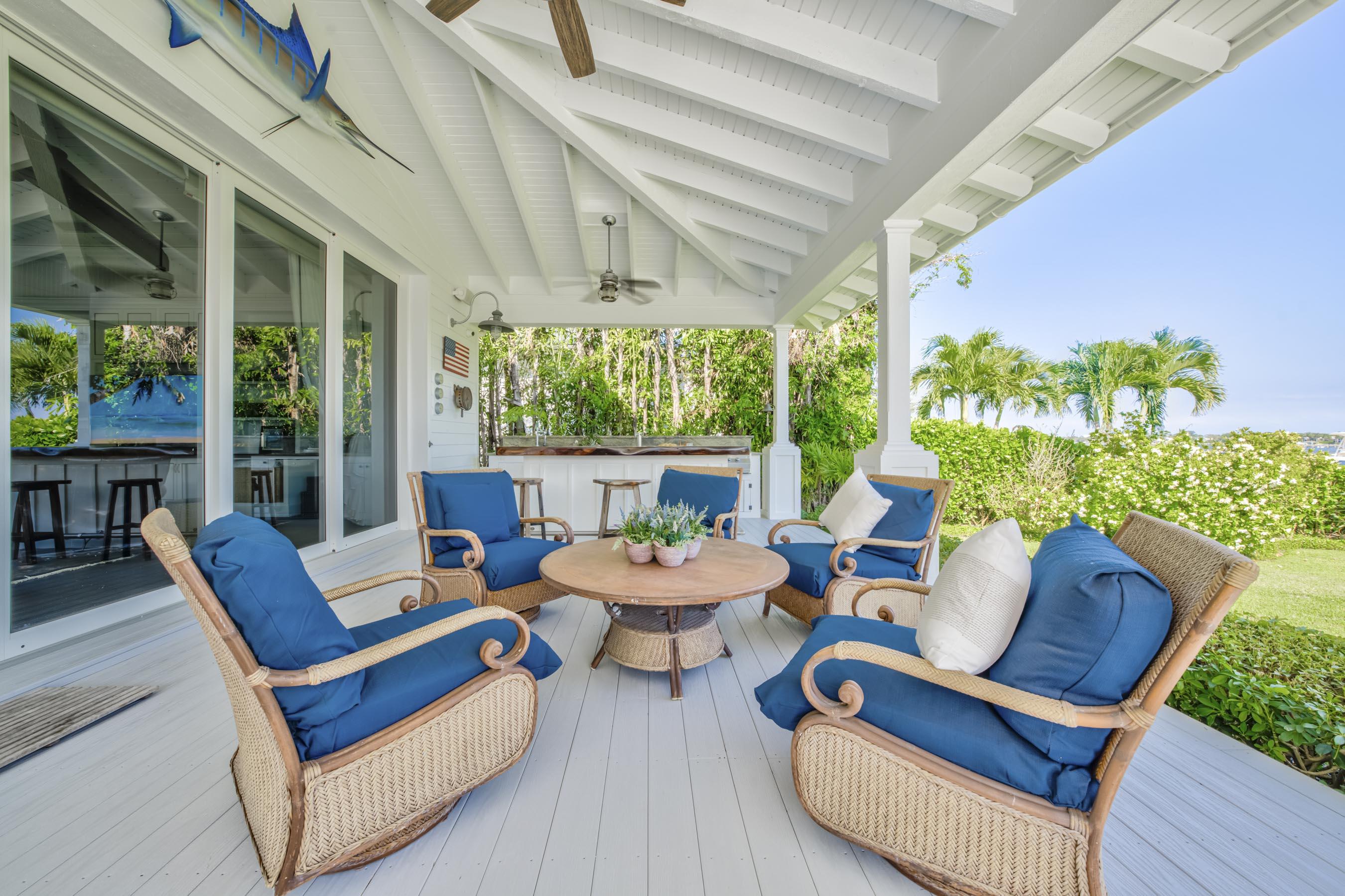PENNOCK POINT - Residential