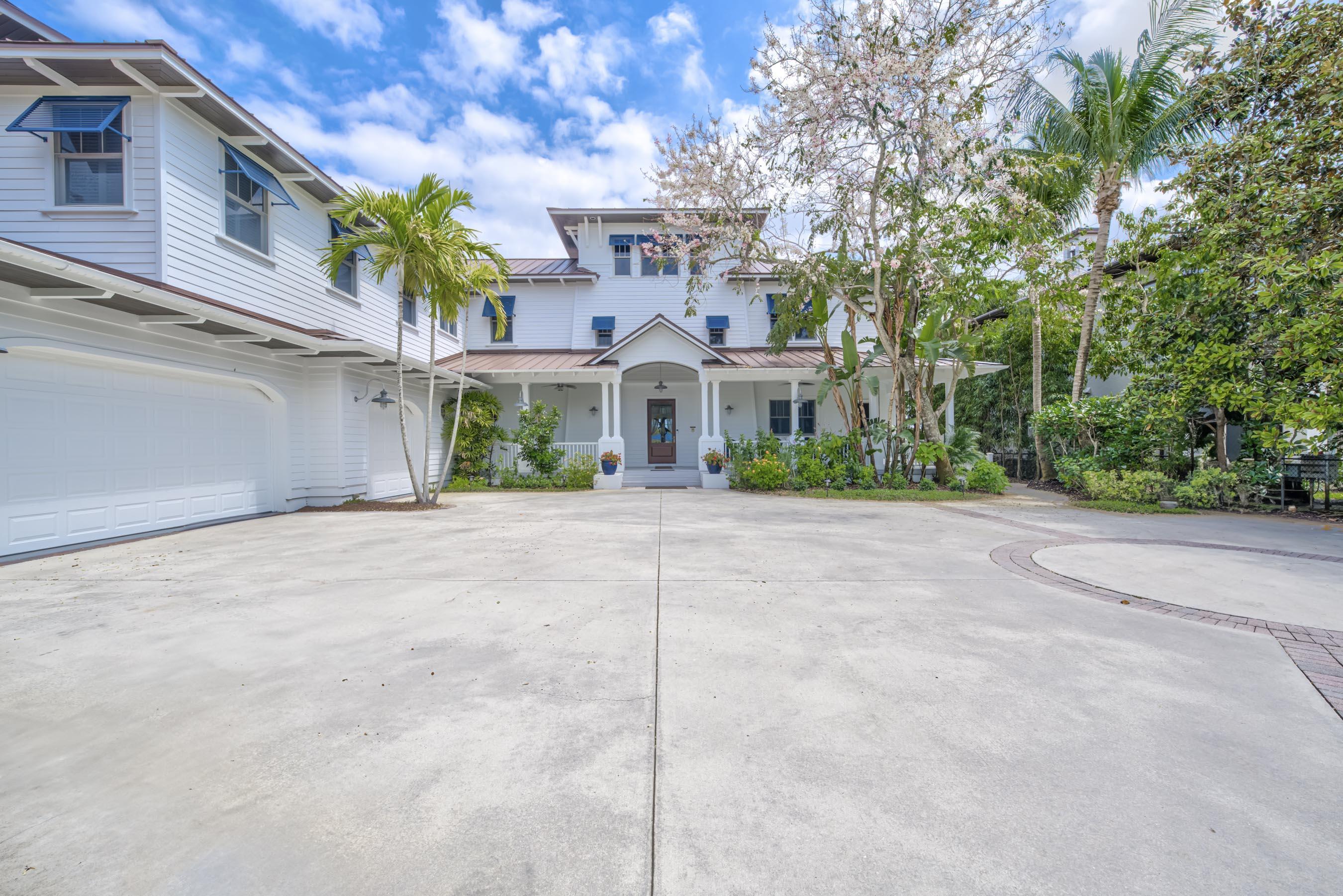 PENNOCK POINT - Residential