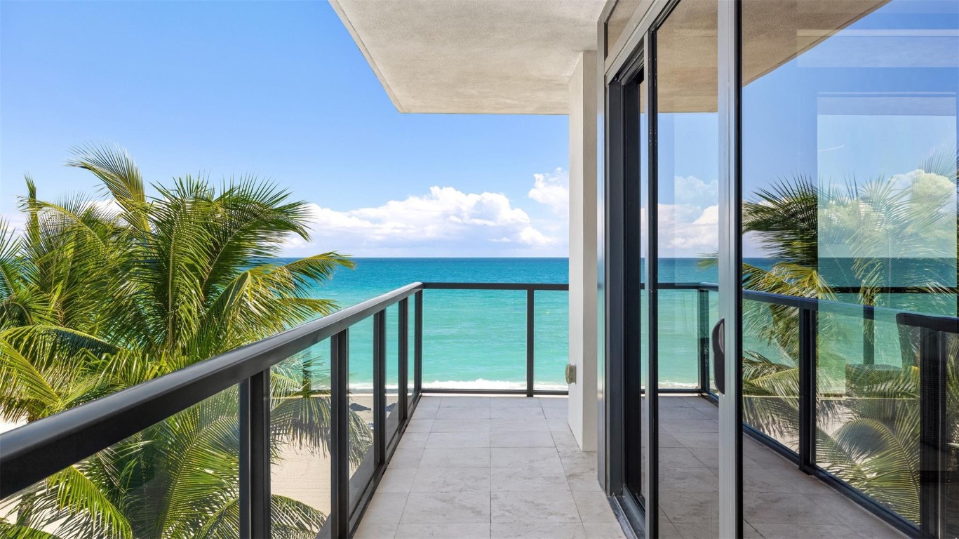 Sage Beach - Residential
