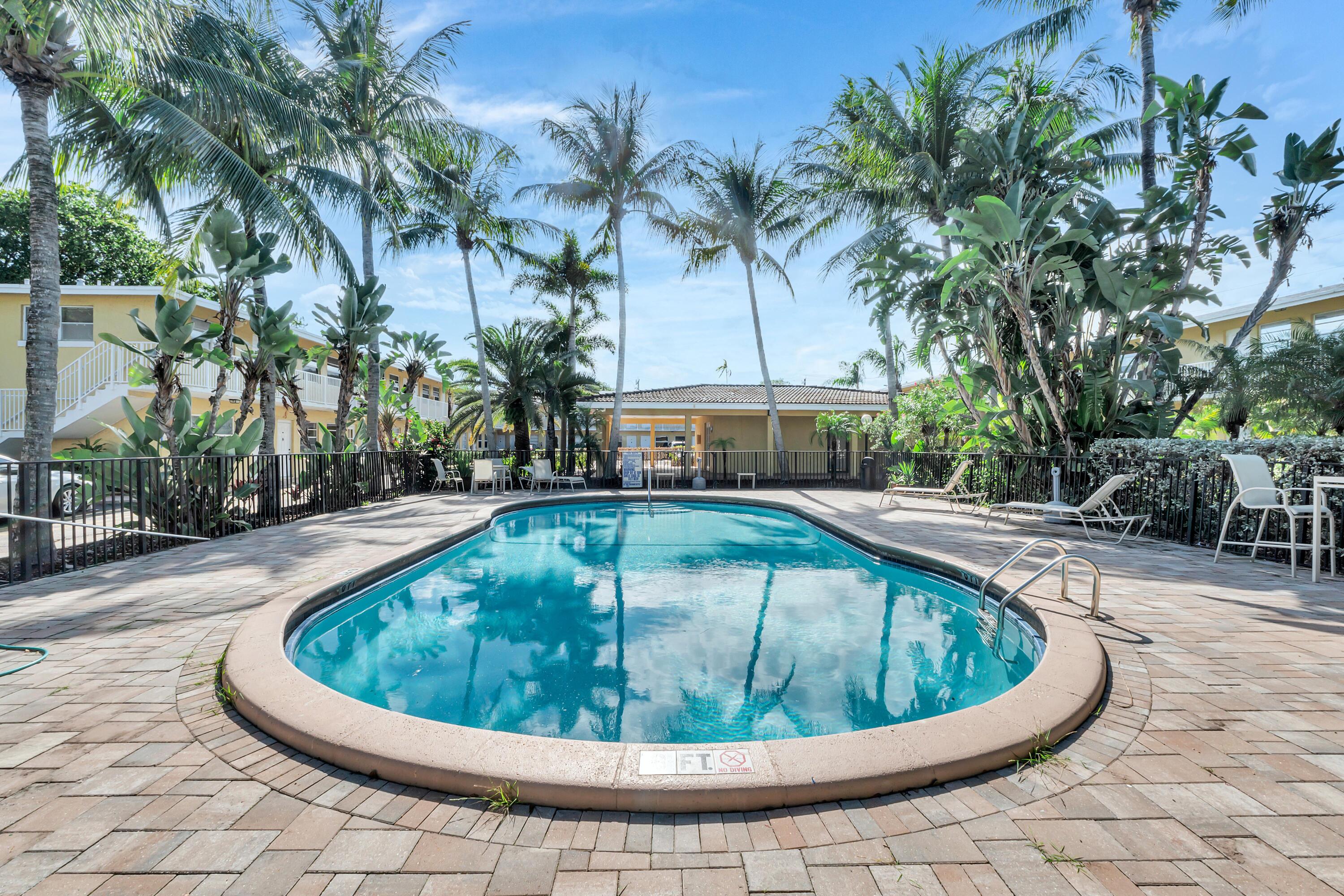AZUL AT KIMBERLY LAKE CONDO - Residential