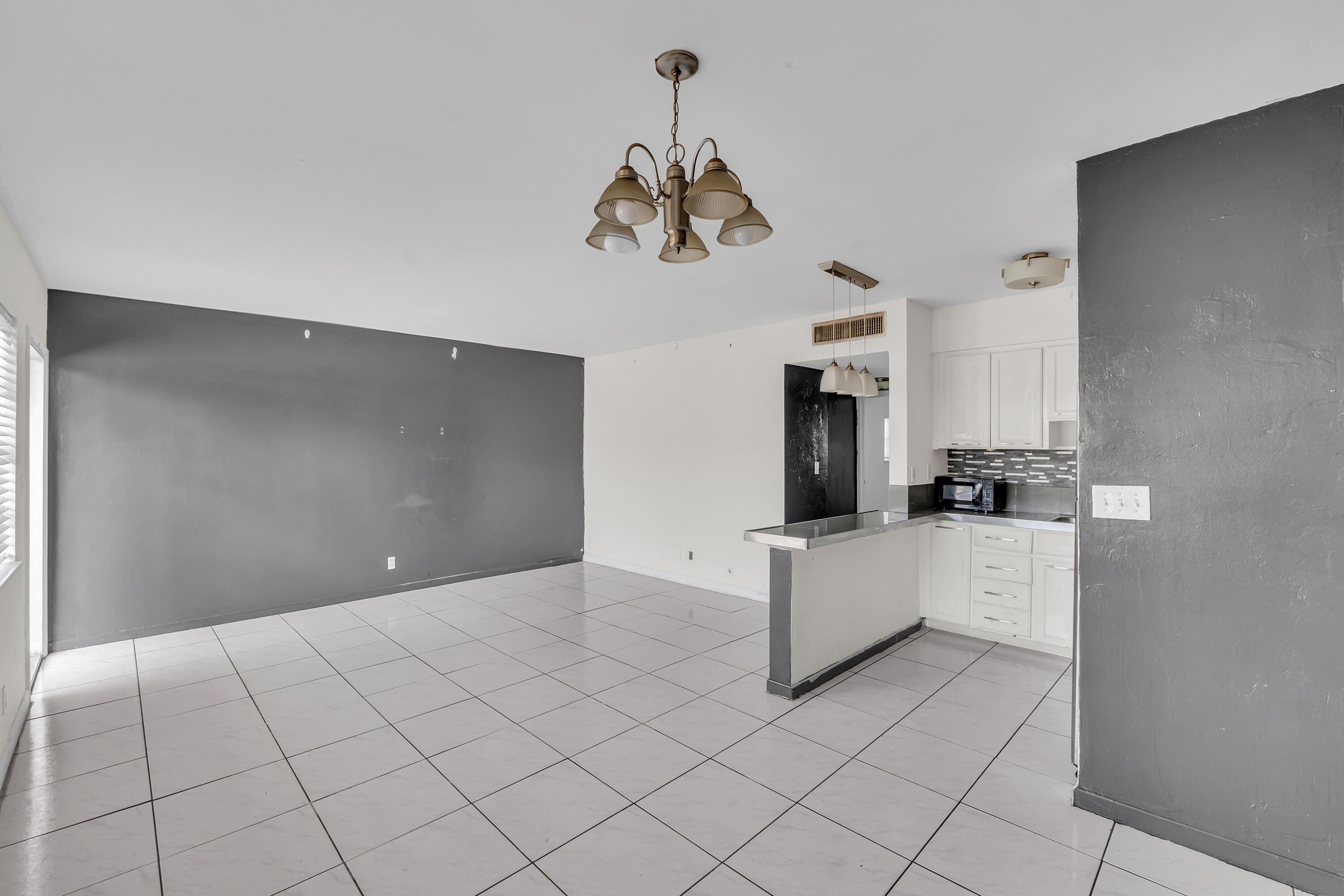 AZUL AT KIMBERLY LAKE CONDO - Residential