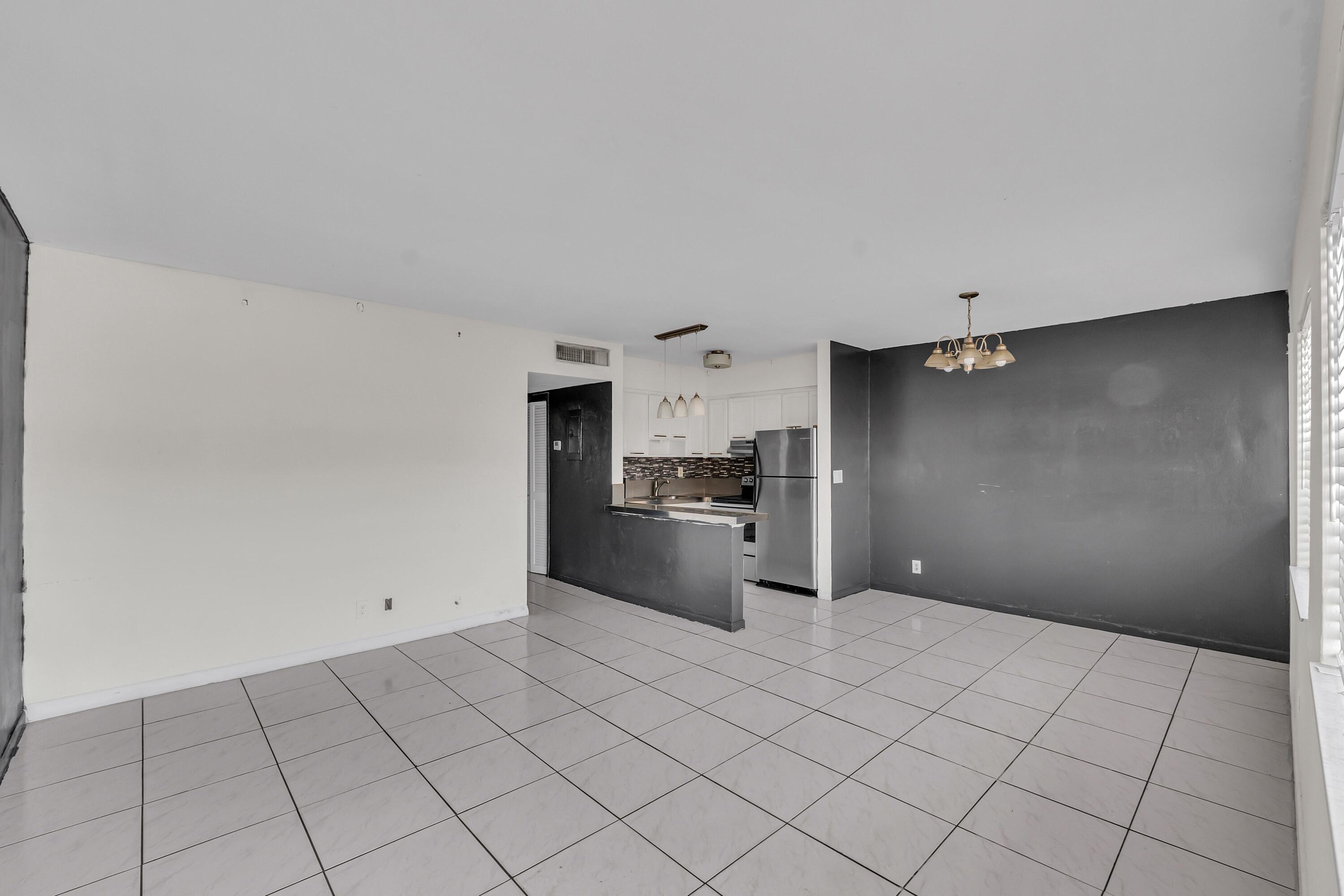 AZUL AT KIMBERLY LAKE CONDO - Residential