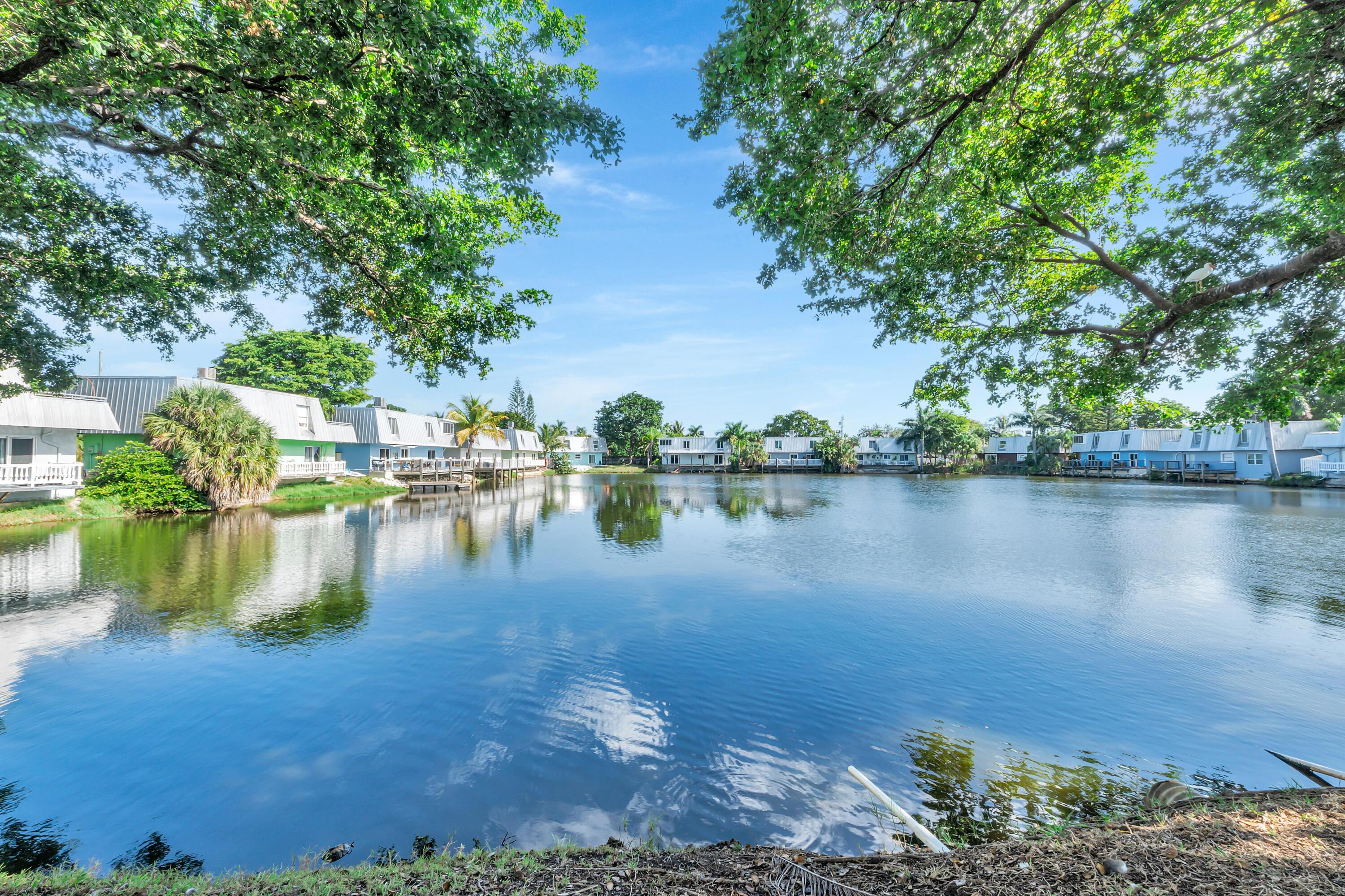 AZUL AT KIMBERLY LAKE CONDO - Residential