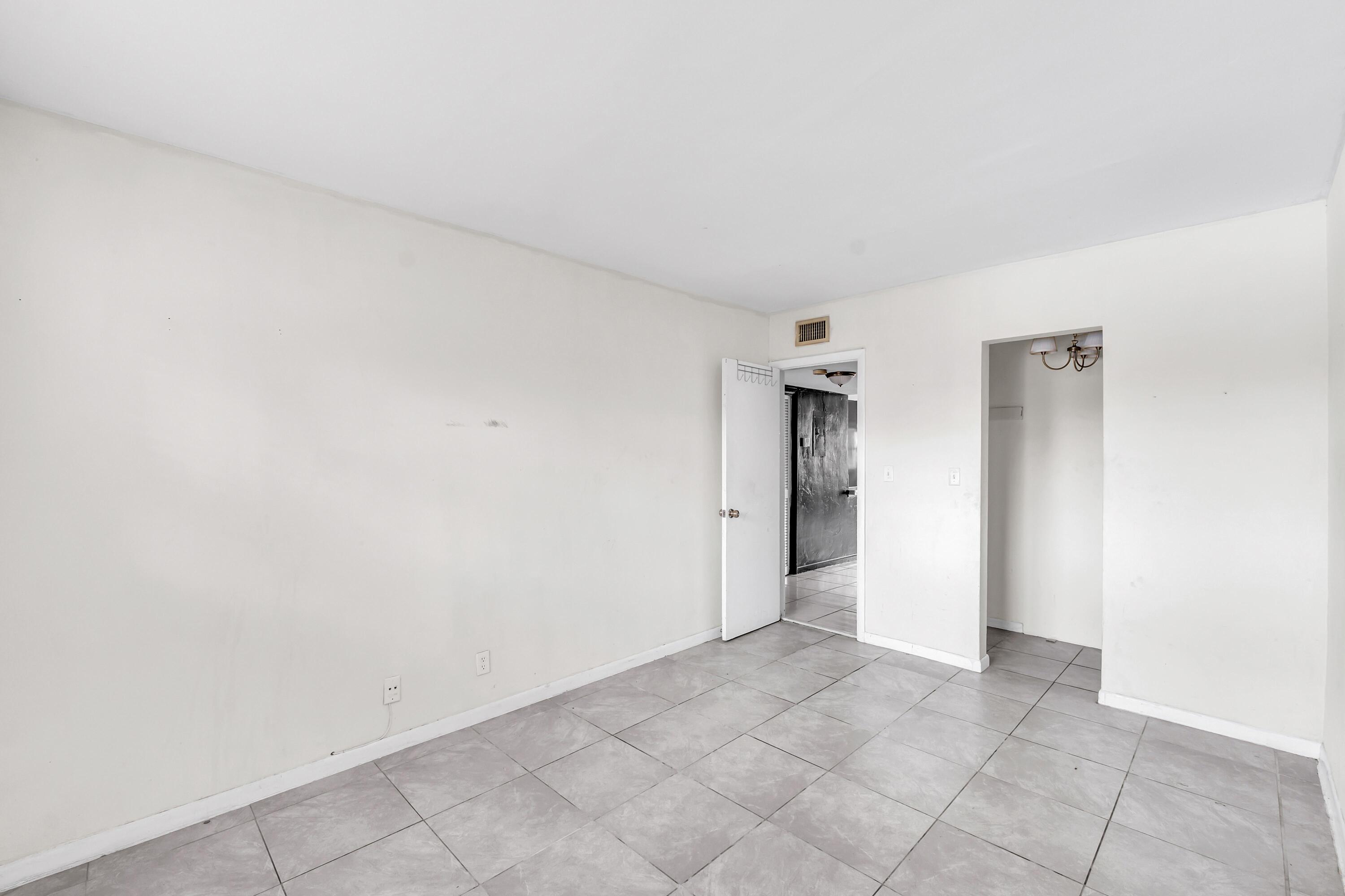 AZUL AT KIMBERLY LAKE CONDO - Residential