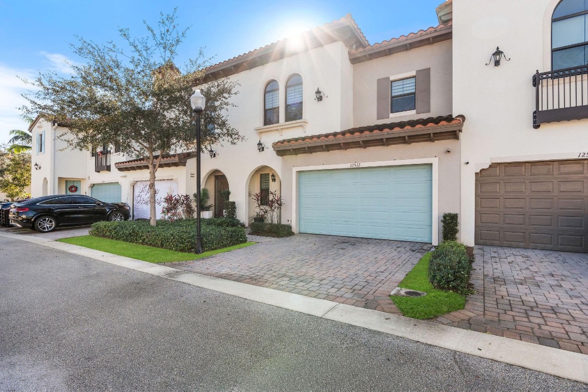 ***ONE OF THE NEWEST SECTIONS IN ARTESIA TO BE BUILT!!!*** ENJOY THIS UPGRADED PRIMA MODEL LOCATED ON THE LAKE! THIS 3 BEDROOM/2.5 BATH W/2 CAR GARAGE FEATURES DESIGNER FINISHES, GOURMET KITCHEN WITH HUGE QUARTZ CENTER ISLAND, REAL WOOD CABINETS AND STAINLESS STEEL APPLIANCE PACKAGE. GAS COOKTOP AND HOTWATER HEATER. 11' CEILINGS ON THE SECOND FLOOR, NEW LAMINATE FLOORS ON STAIRS AND SECOND FLOOR. PRIVATE FENCED YARD WITH PATIO AREA OVERLOOKING A WIDE LAKE VIEW! ENJOY THIS FIRST CLASS CLUBHOUSE WITH 3 POOLS- LAP POOL, TROPICAL & CIRCULAR POOLS WITH PRIVATE CABANA. CLUB HOUSE INCLUDES FITNESS CENTER, BILLARD ROOM, CONFERENCE/PARTY ROOM, CRAFT ROOM, CARD ROOM, BUSINESS CENTER. BASKETBALL COURT WITH TODDLER LOT AND SPLASH PAD FOR THE KIDS TO ENJOY!