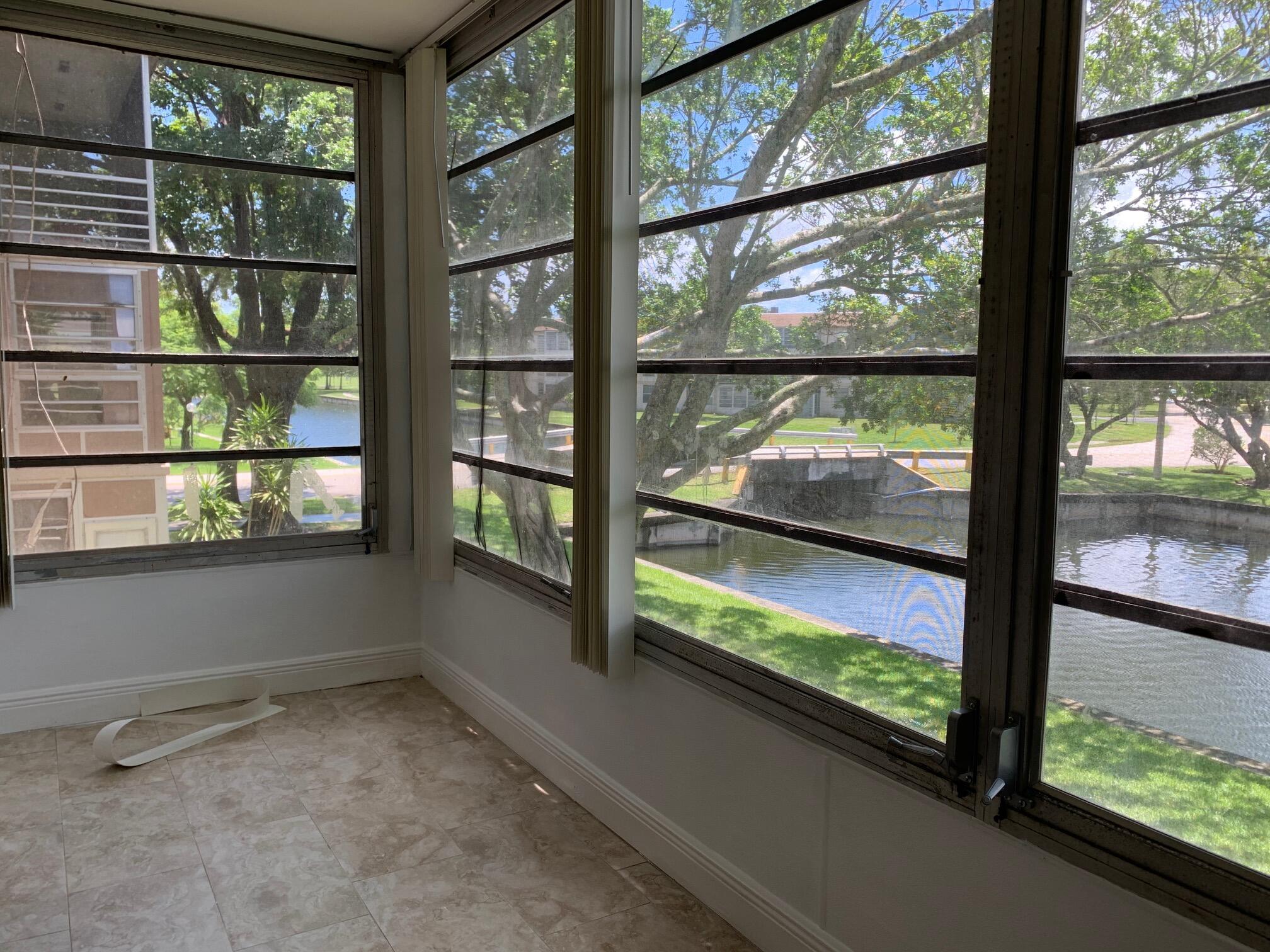 SANDS POINT CONDOMINIUM II - Residential