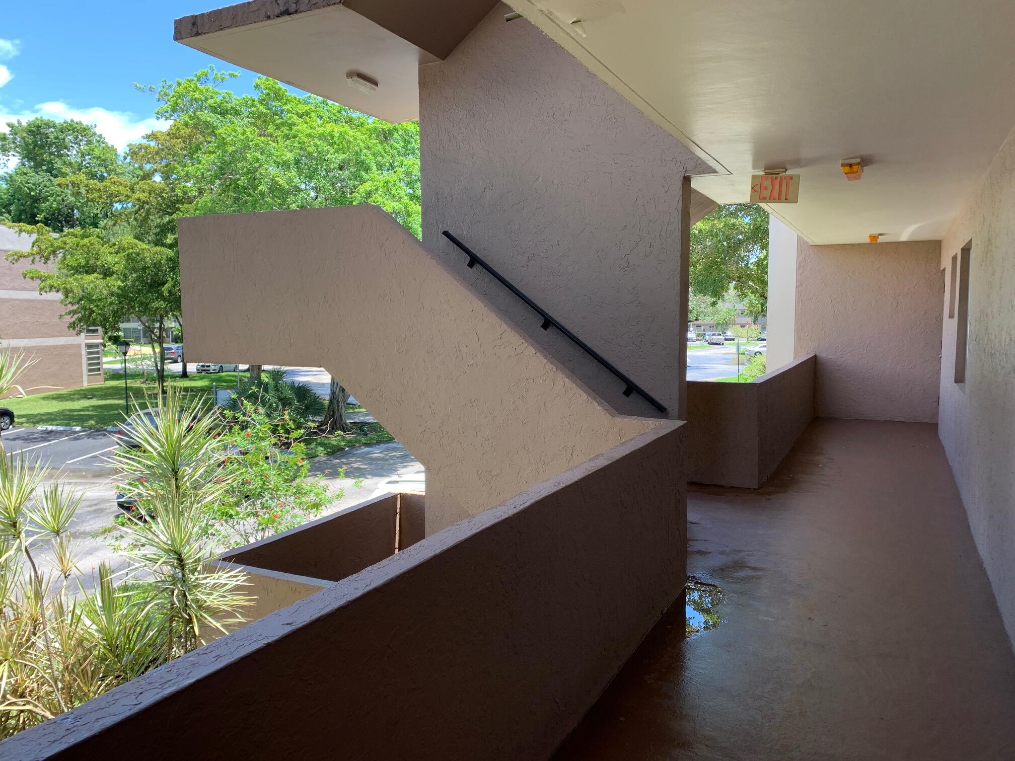 SANDS POINT CONDOMINIUM II - Residential