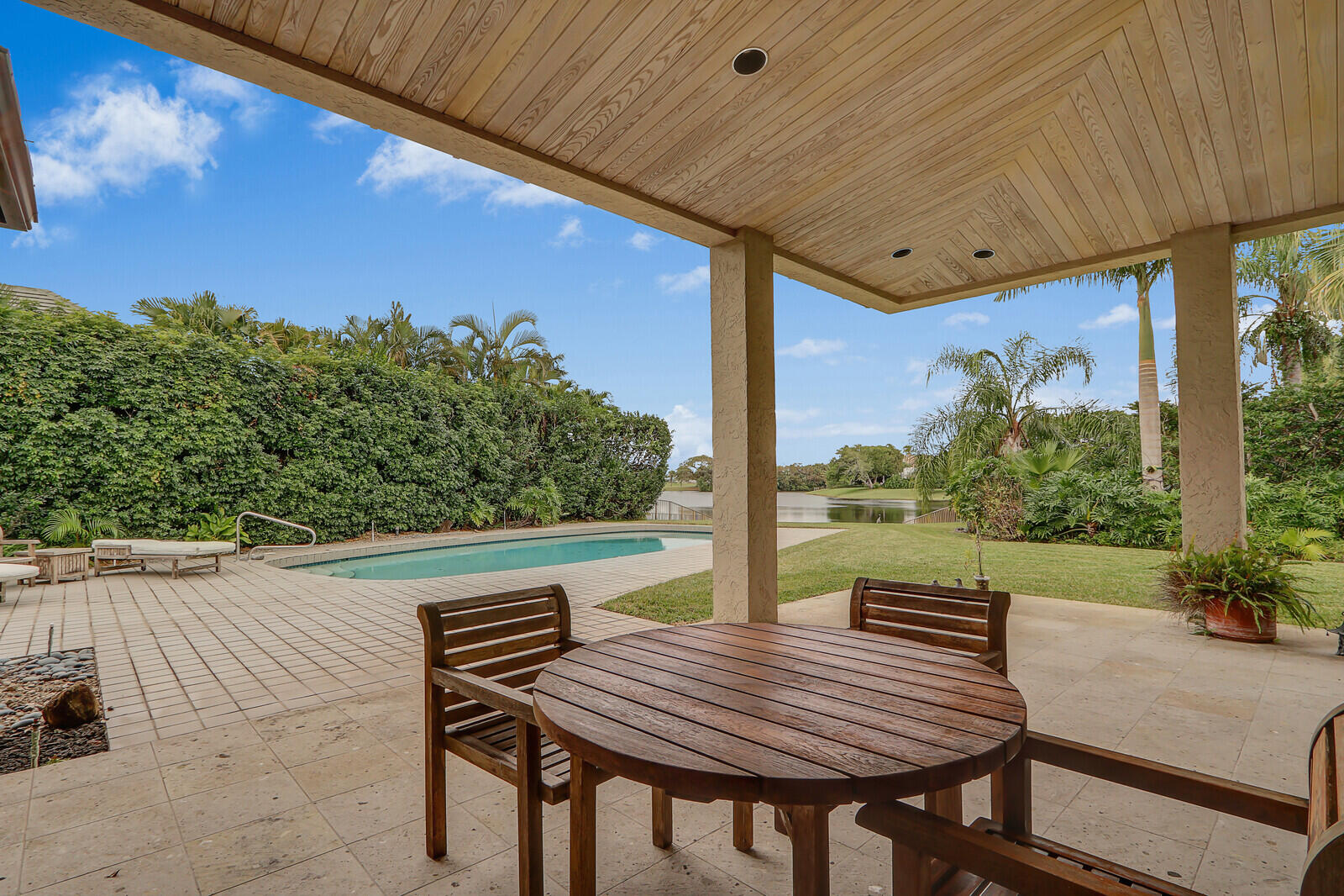 FRENCHMANS CREEK - Residential