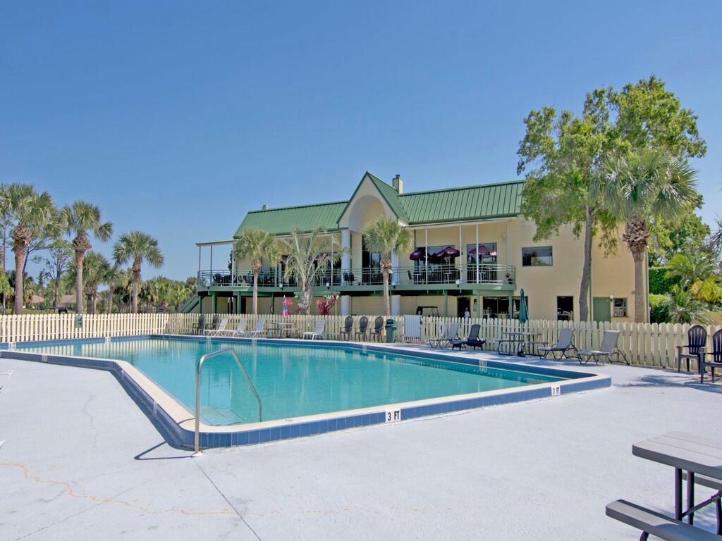 LINKSIDE AT GATOR TRACE - Residential