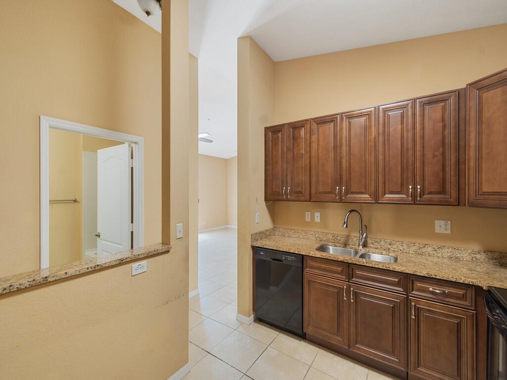 LINKSIDE AT GATOR TRACE - Residential