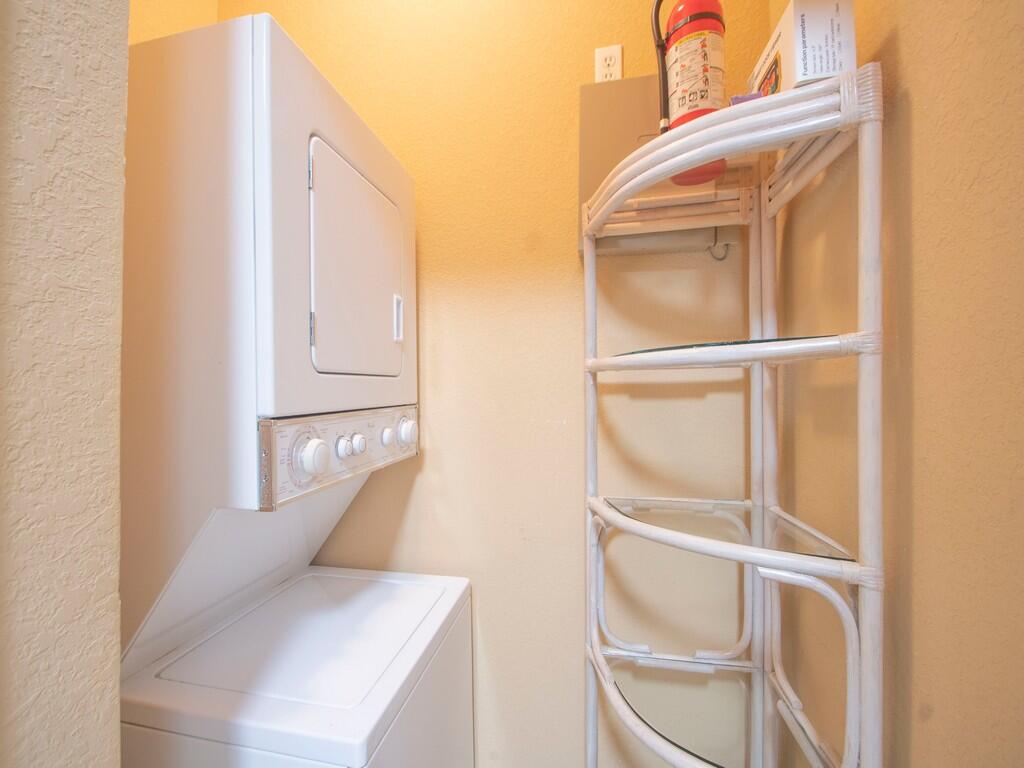 LINKSIDE AT GATOR TRACE - Residential