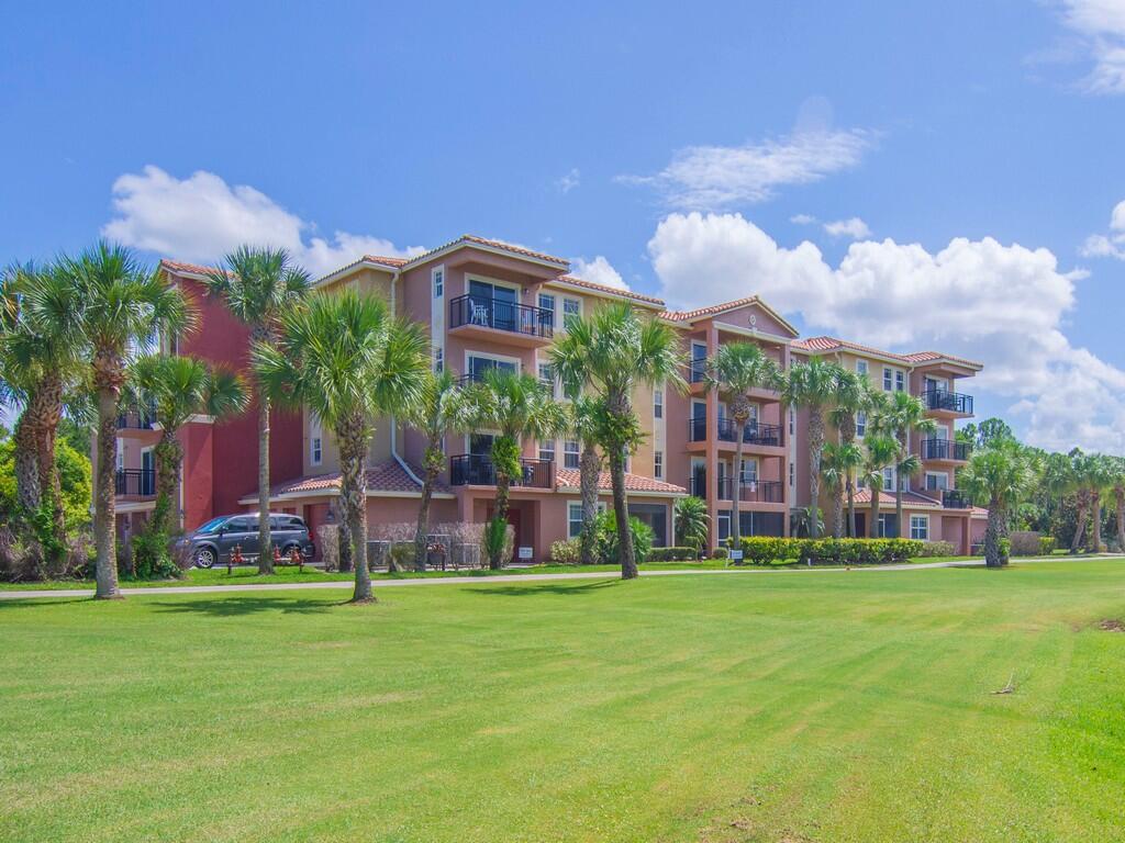 LINKSIDE AT GATOR TRACE - Residential