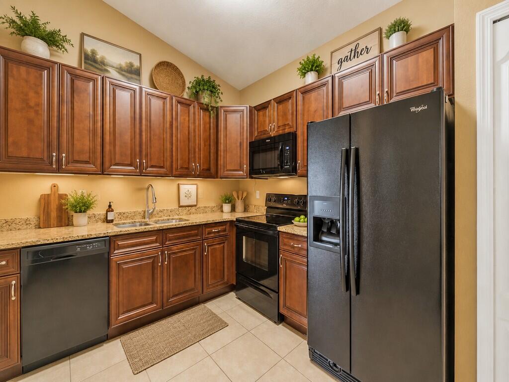 LINKSIDE AT GATOR TRACE - Residential