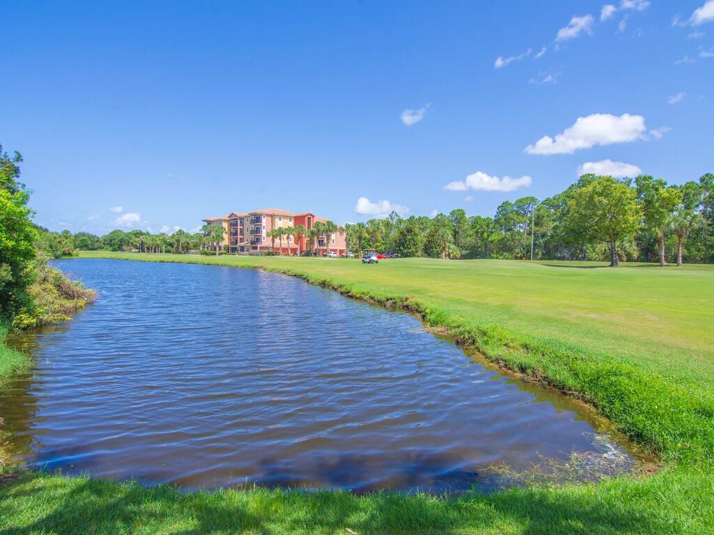 LINKSIDE AT GATOR TRACE - Residential