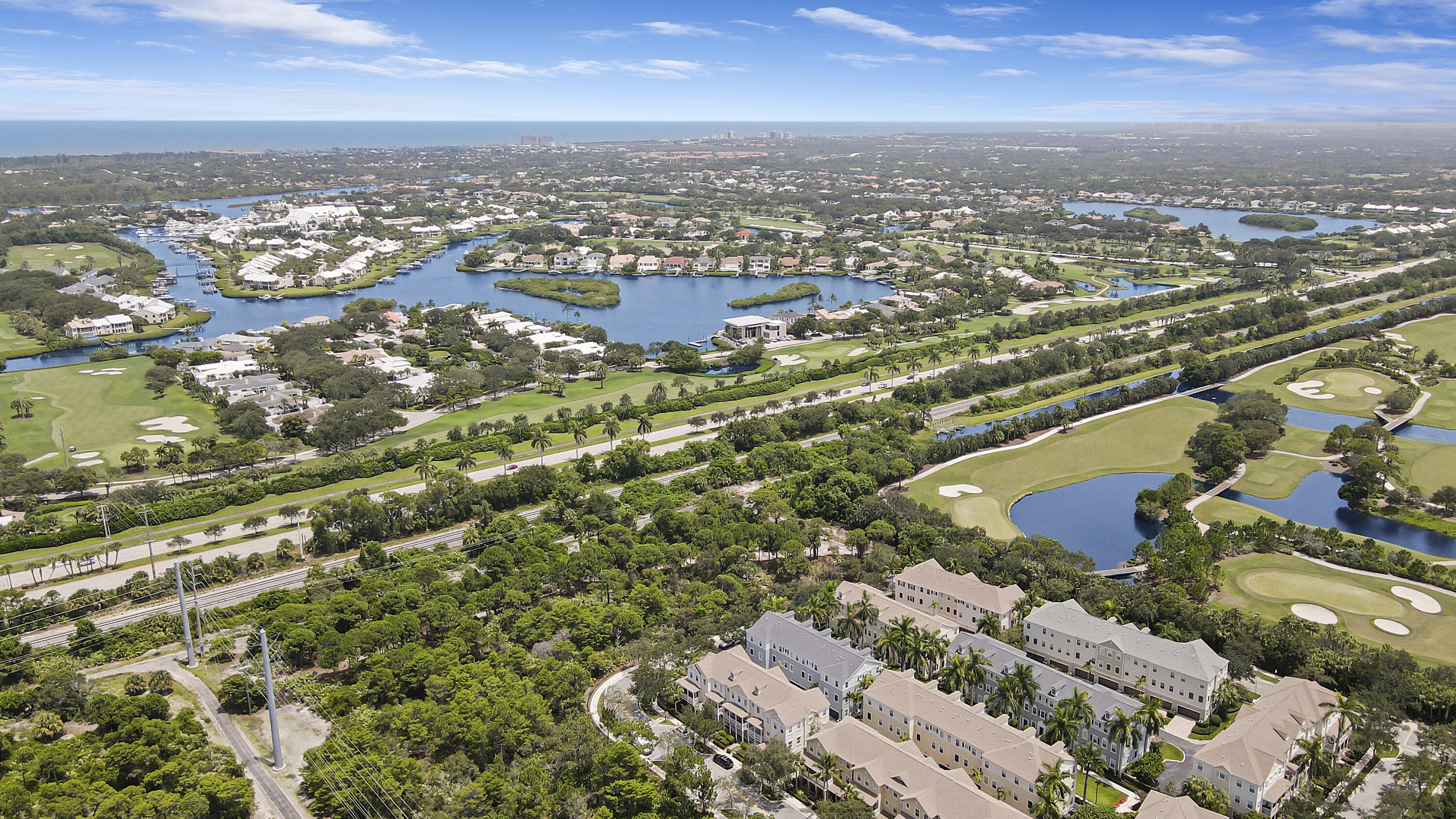 SANDPIPER COVE AT BOTANICA CONDO - Residential