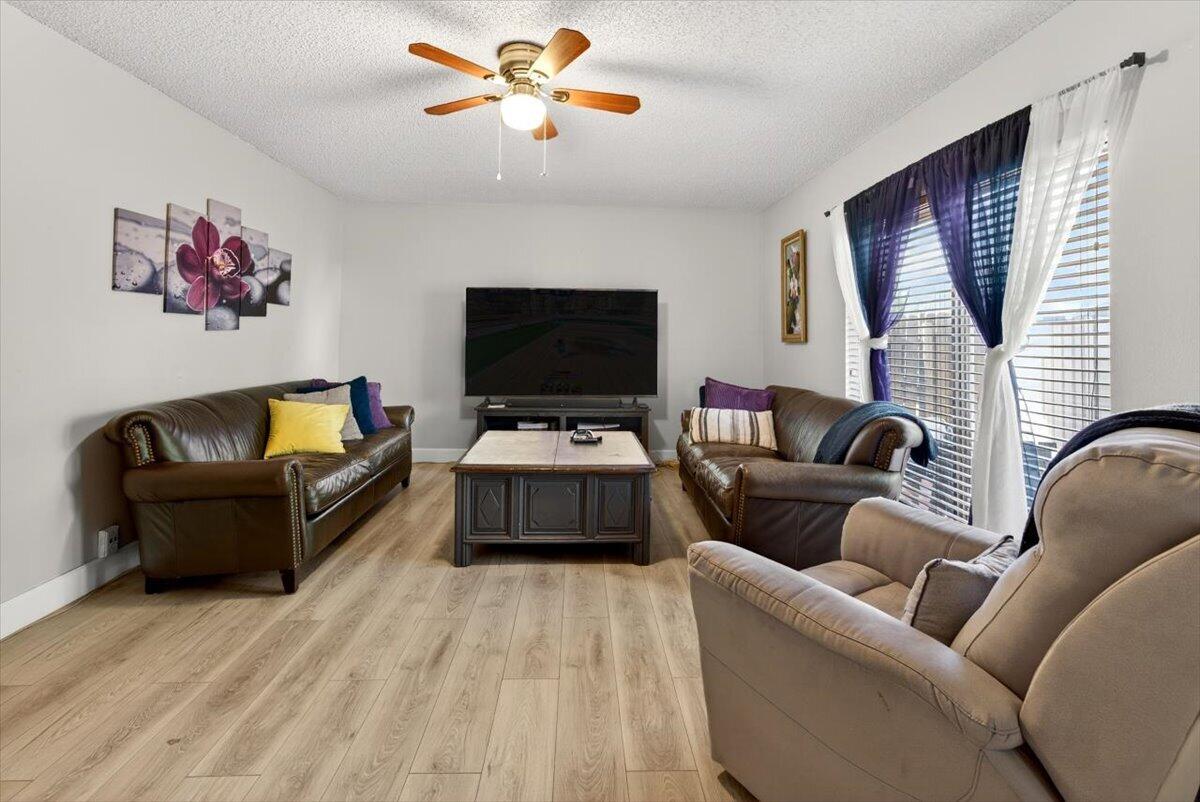 SEVEN SPRINGS 1 - Residential