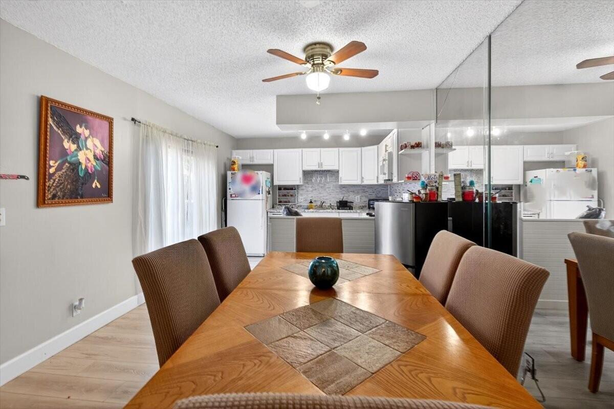 SEVEN SPRINGS 1 - Residential