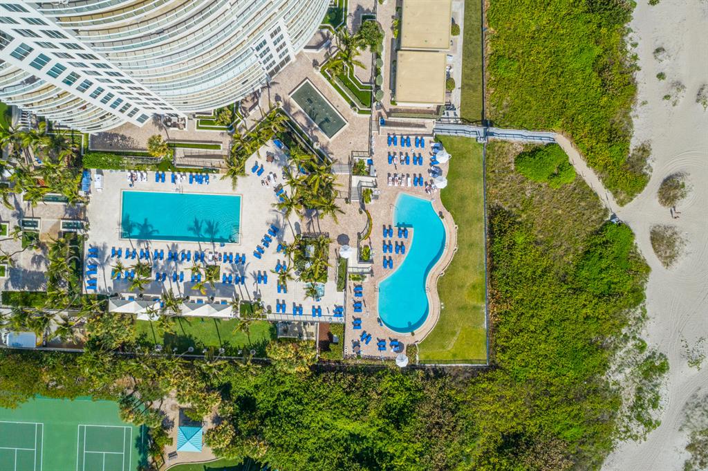 Ritz Carlton Residences Bldg A - Residential
