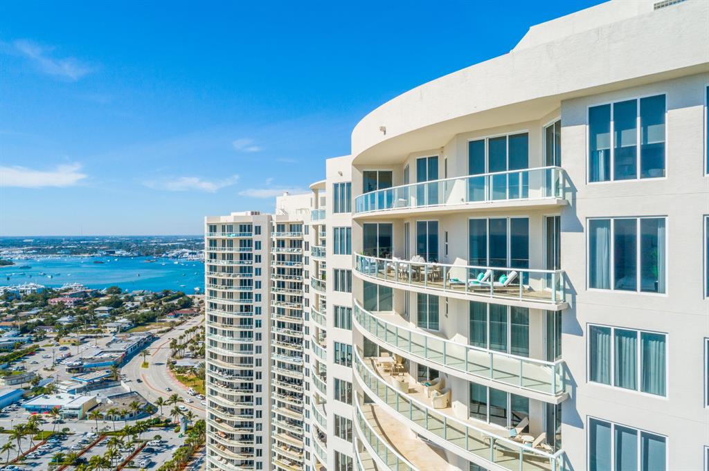 Ritz Carlton Residences Bldg A - Residential