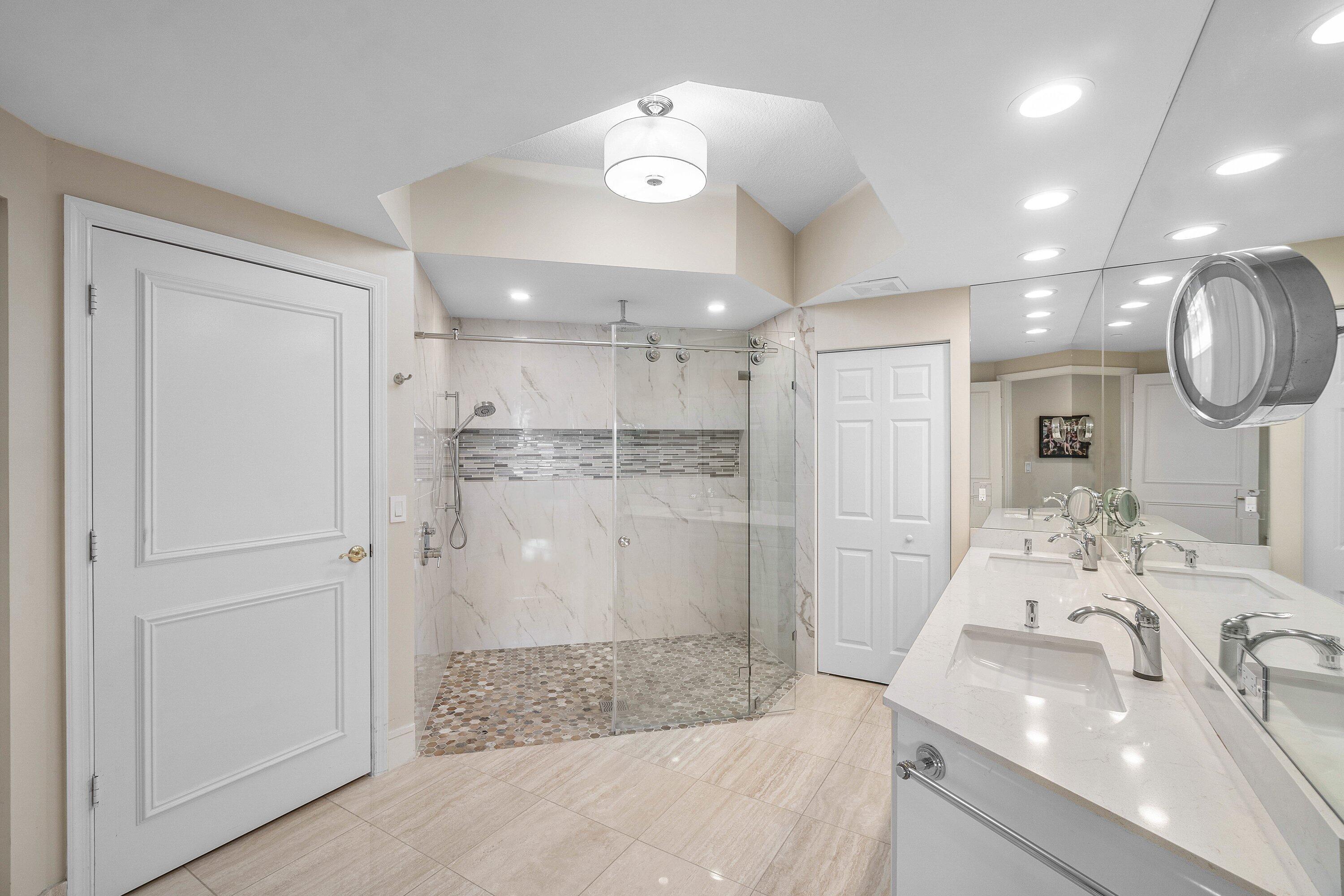 TOSCANA WEST CONDO - Residential