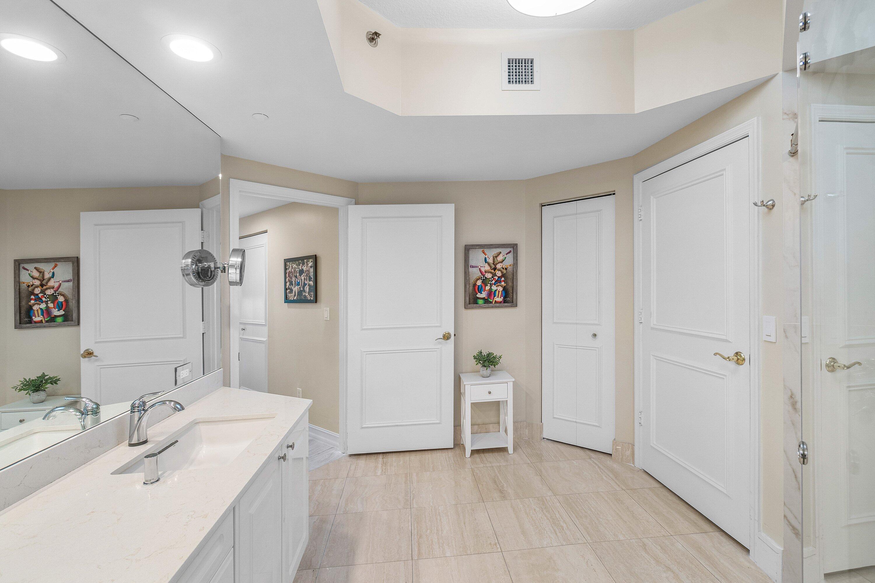 TOSCANA WEST CONDO - Residential