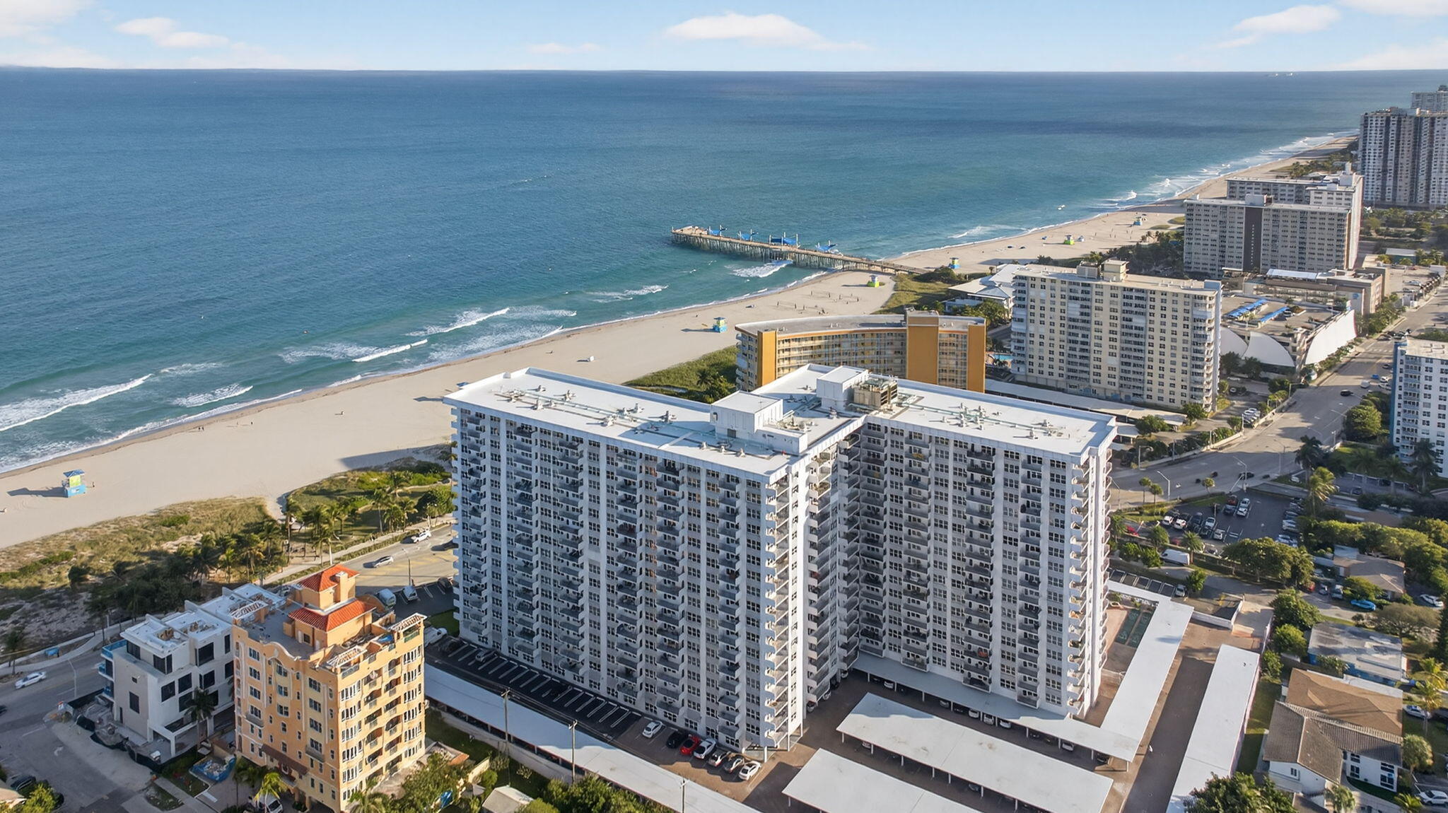 PARLIAMENT HOUSE CONDO - Residential Lease