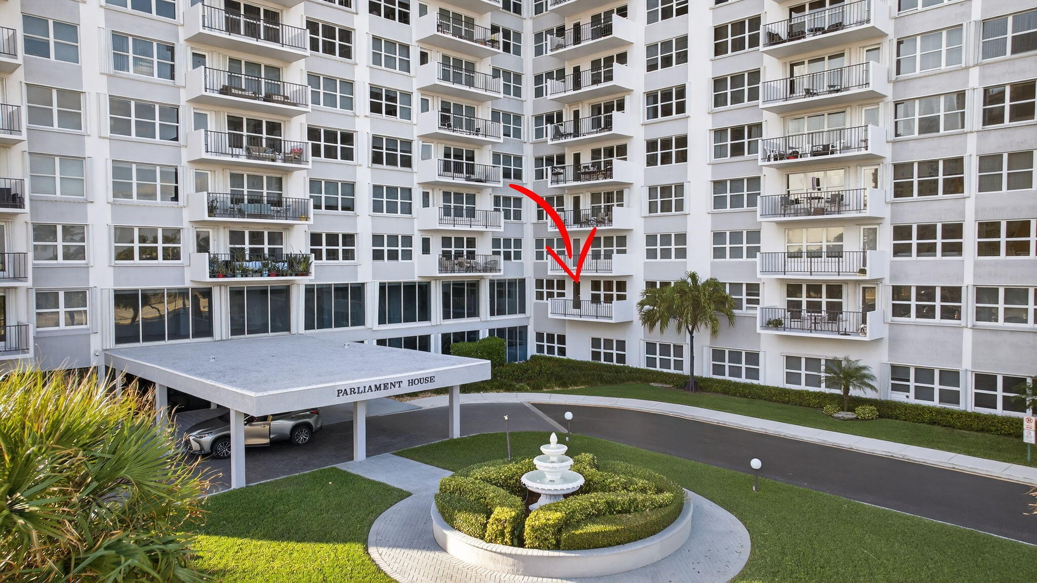 PARLIAMENT HOUSE CONDO - Residential Lease