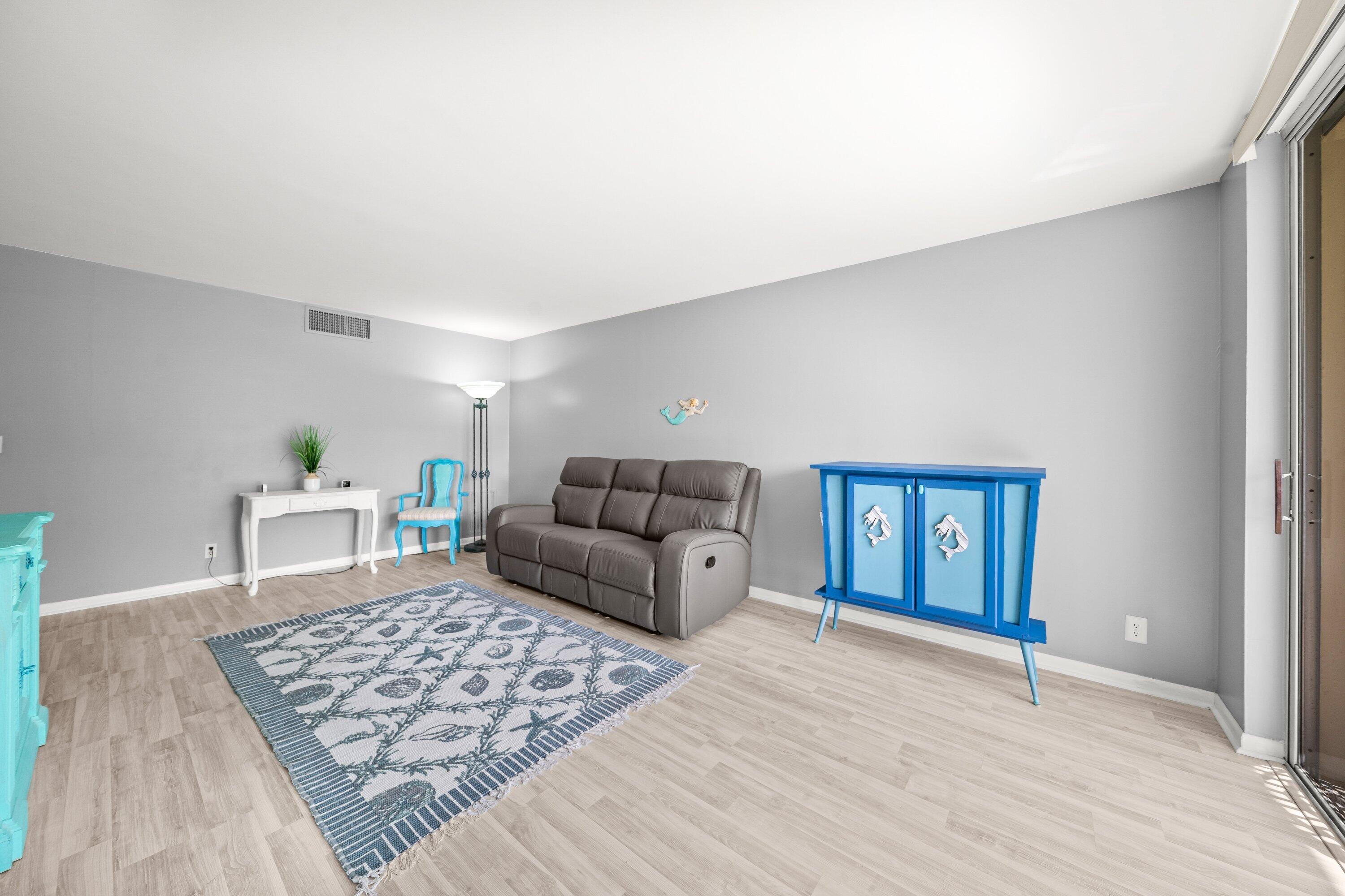 TROPIC BAY CONDO - Residential