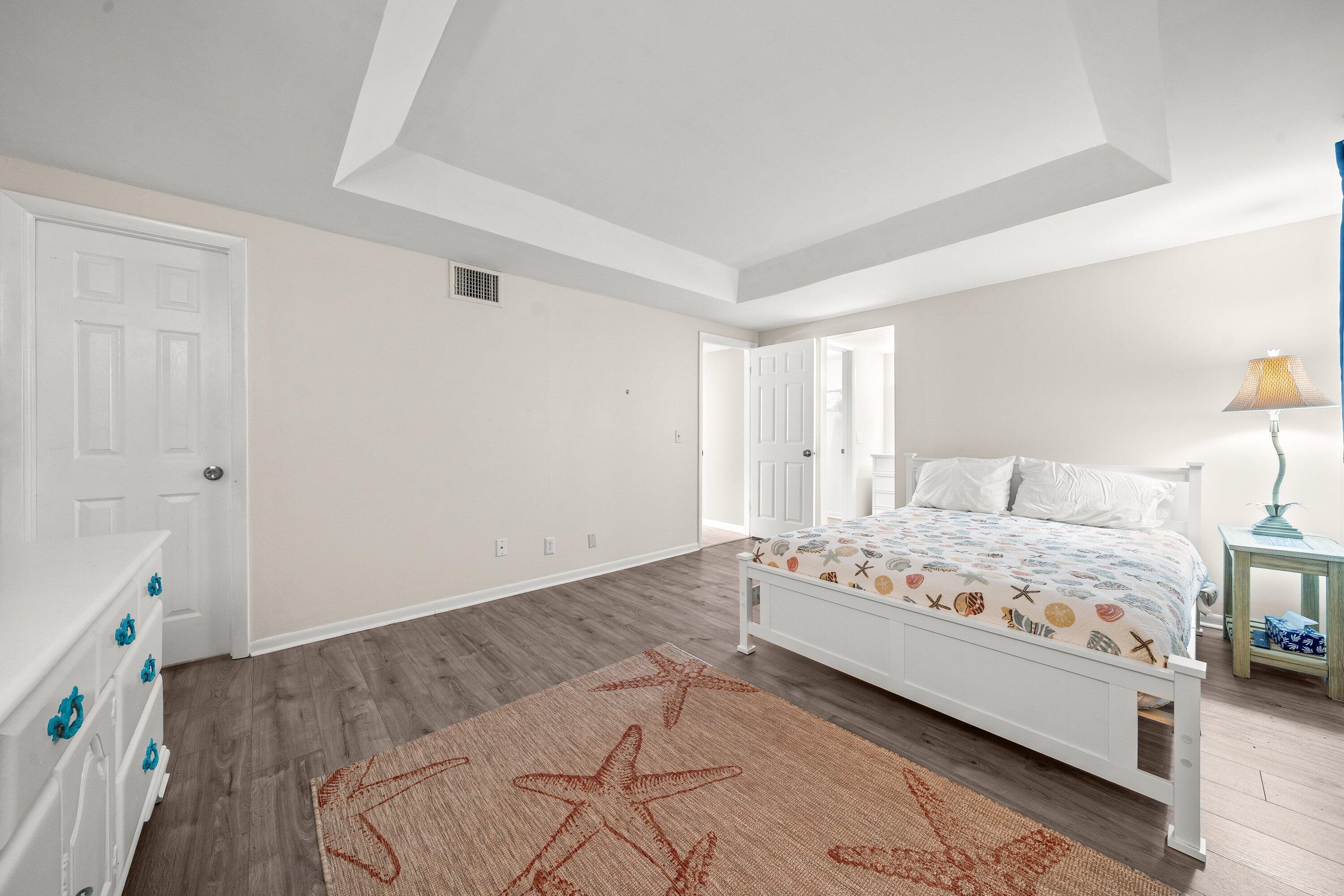 TROPIC BAY CONDO - Residential