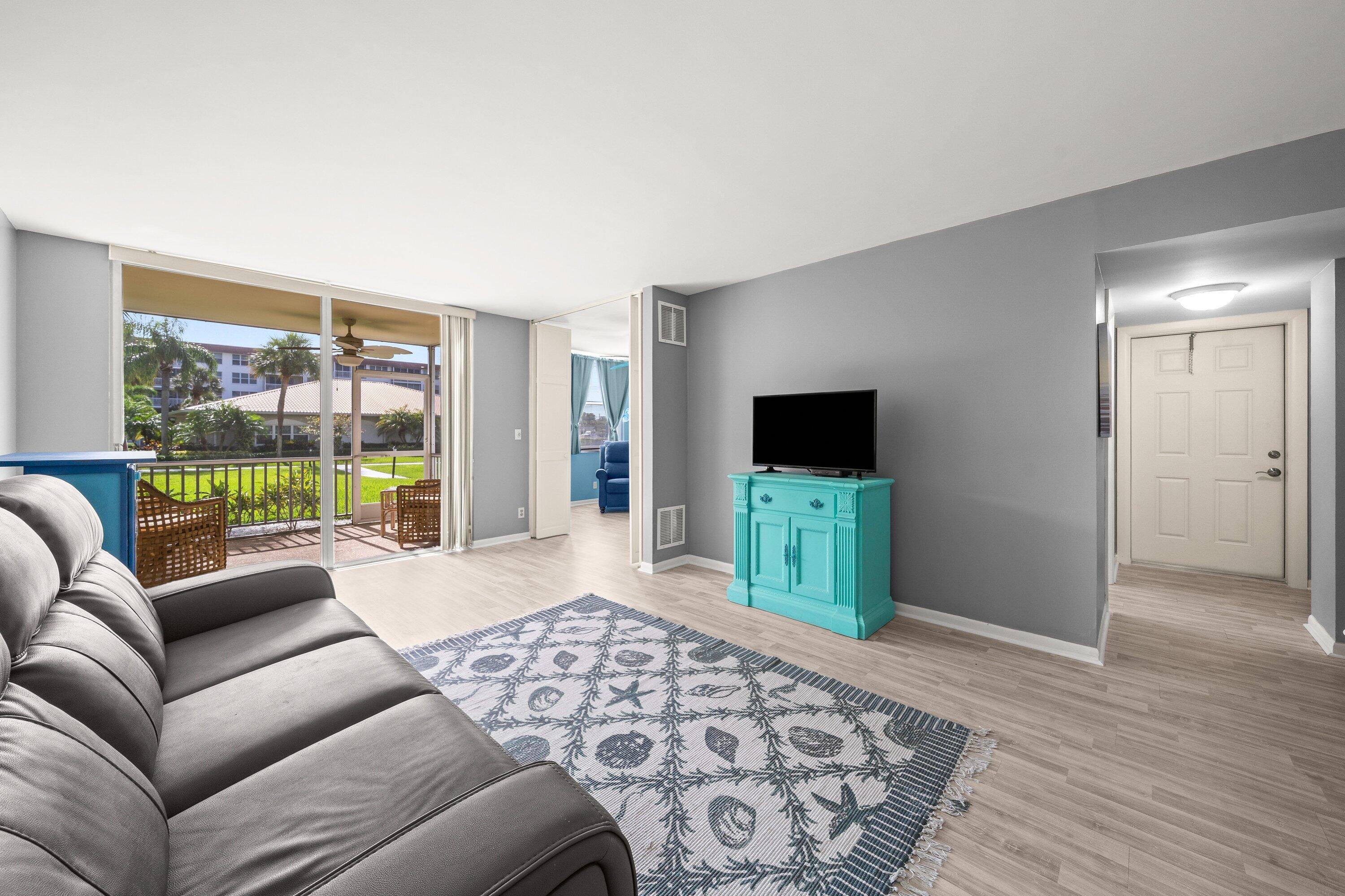 TROPIC BAY CONDO - Residential