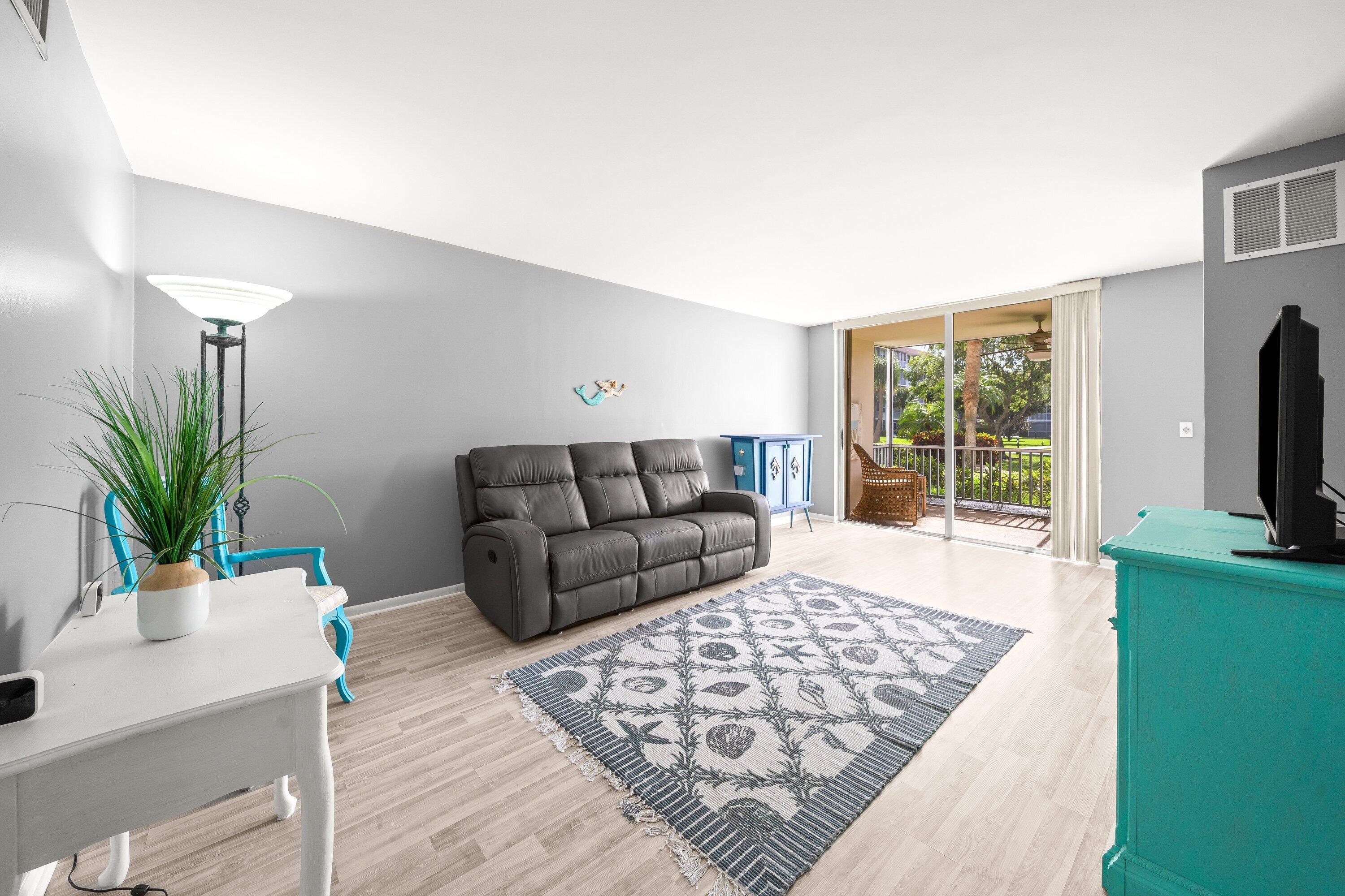 TROPIC BAY CONDO - Residential