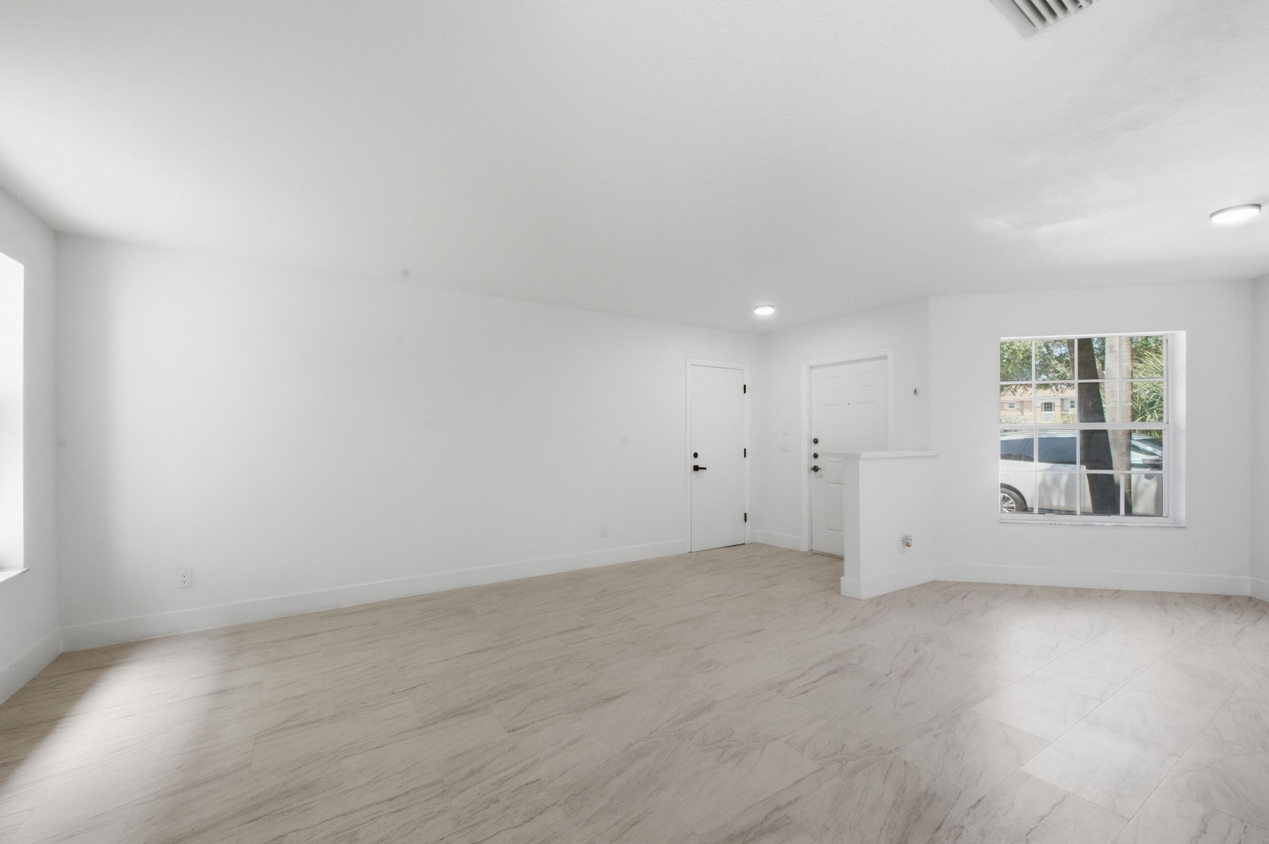 WATERFORD CROSSINGS - Residential