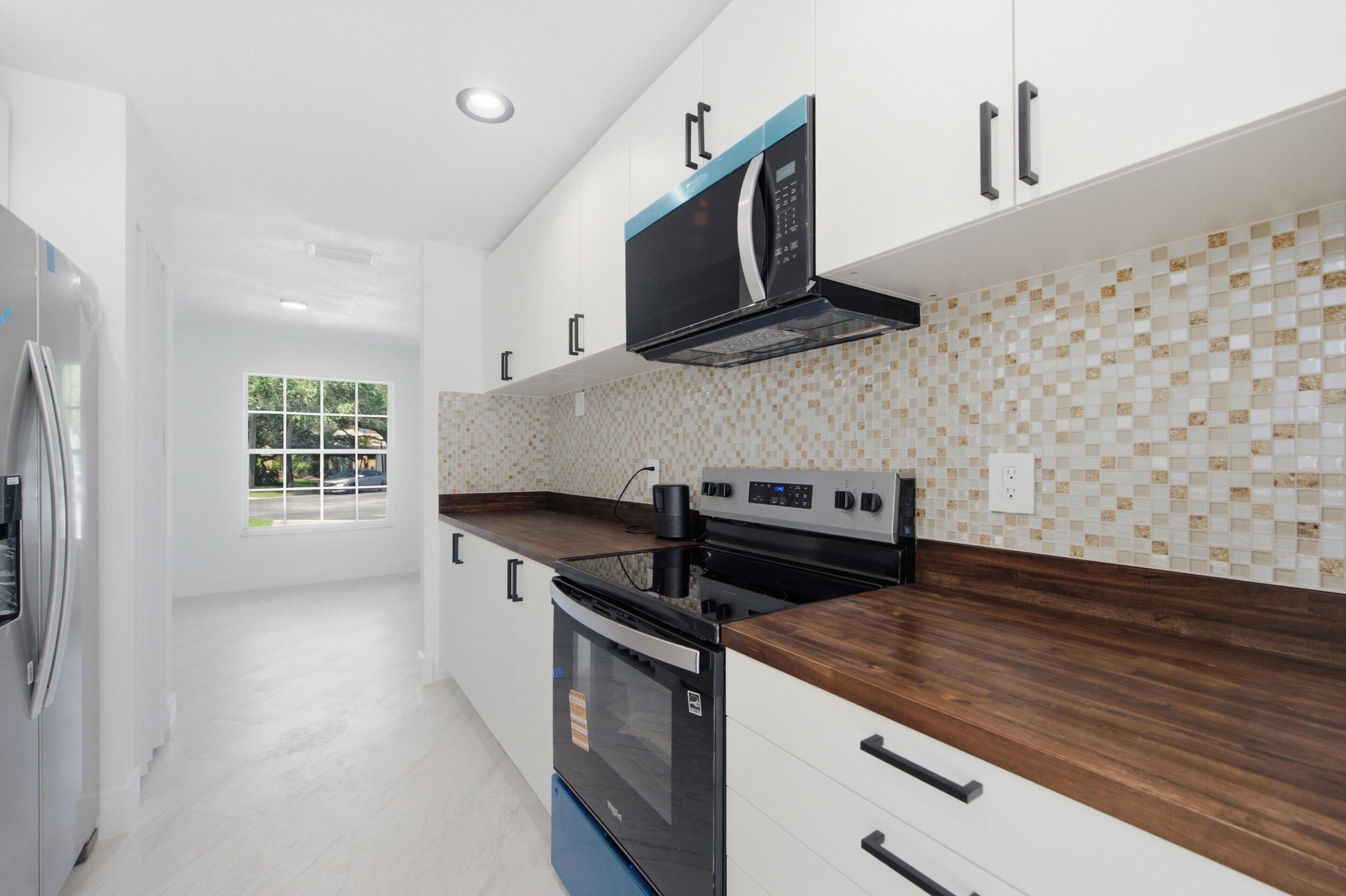 WATERFORD CROSSINGS - Residential