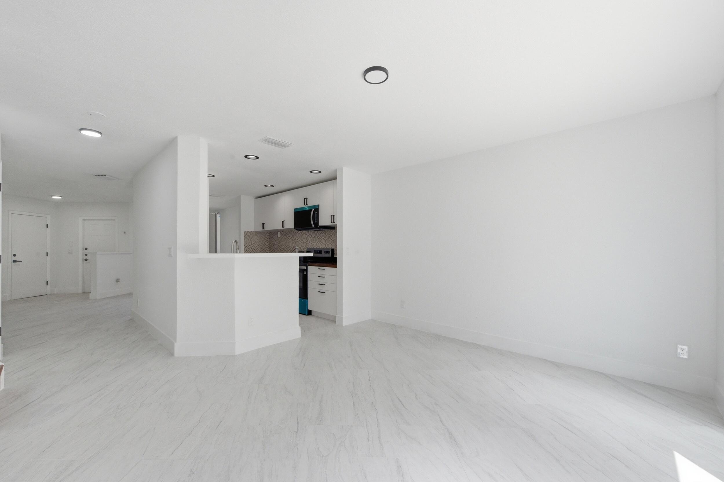WATERFORD CROSSINGS - Residential