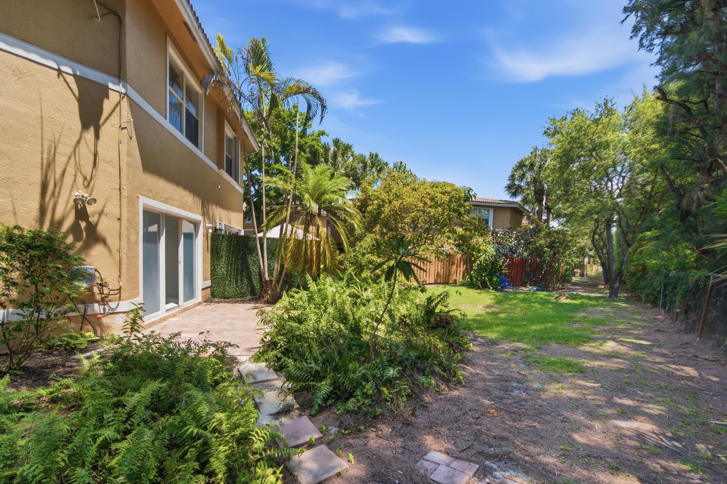 WATERFORD CROSSINGS - Residential