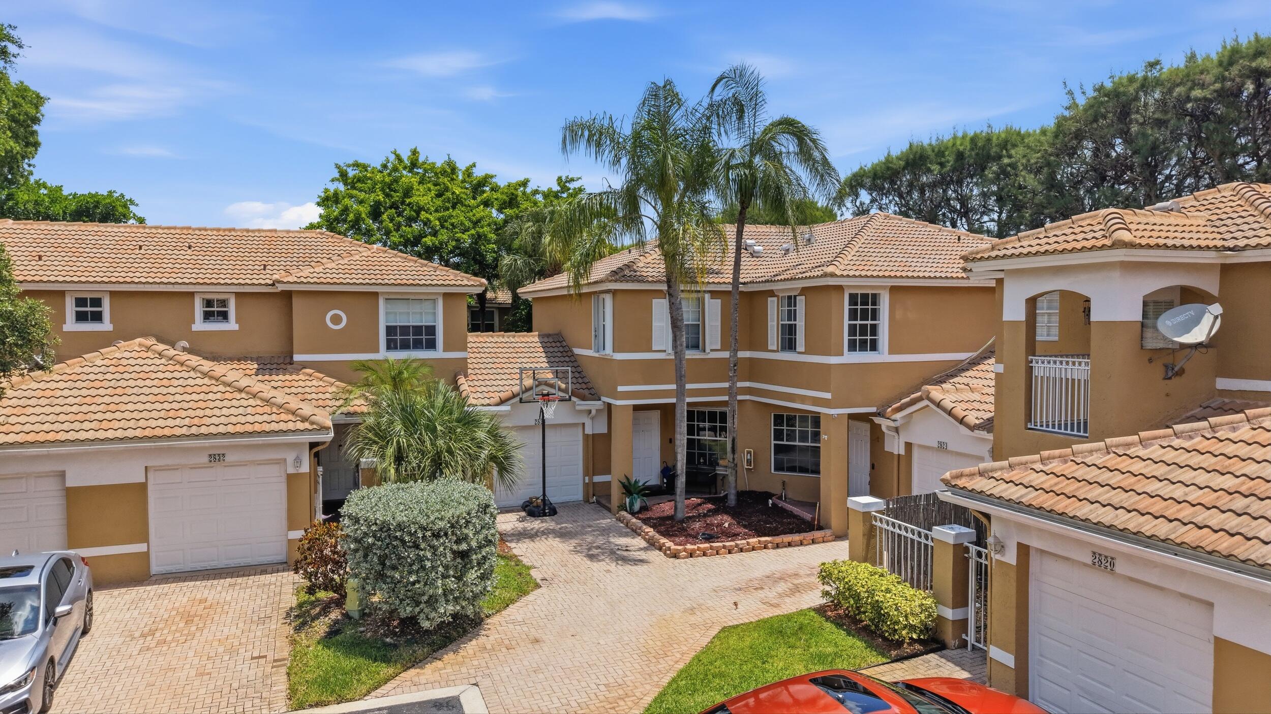 WATERFORD CROSSINGS - Residential